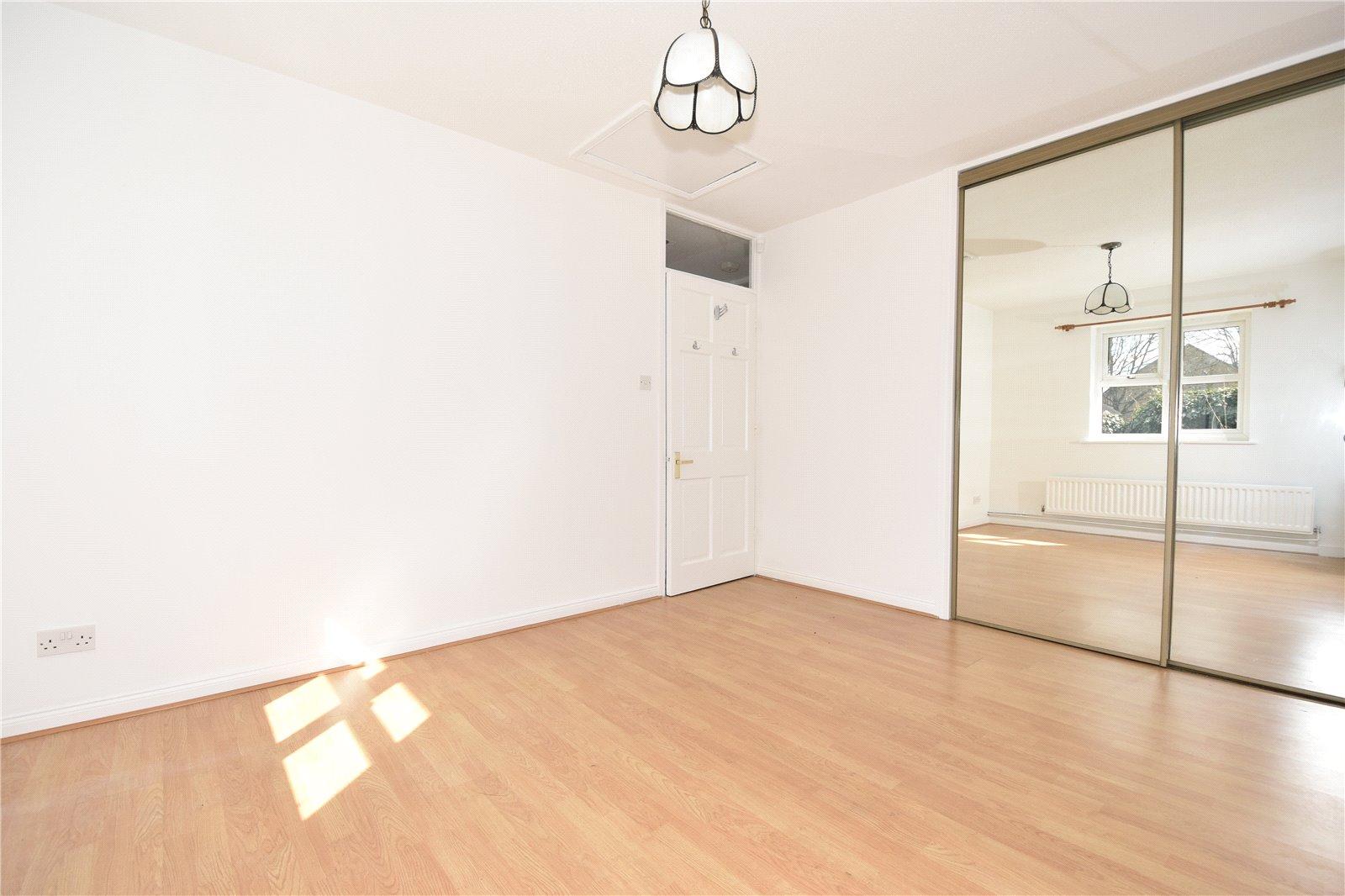 2 bedroom bungalow for sale in Eynsford | Robinson Jackson