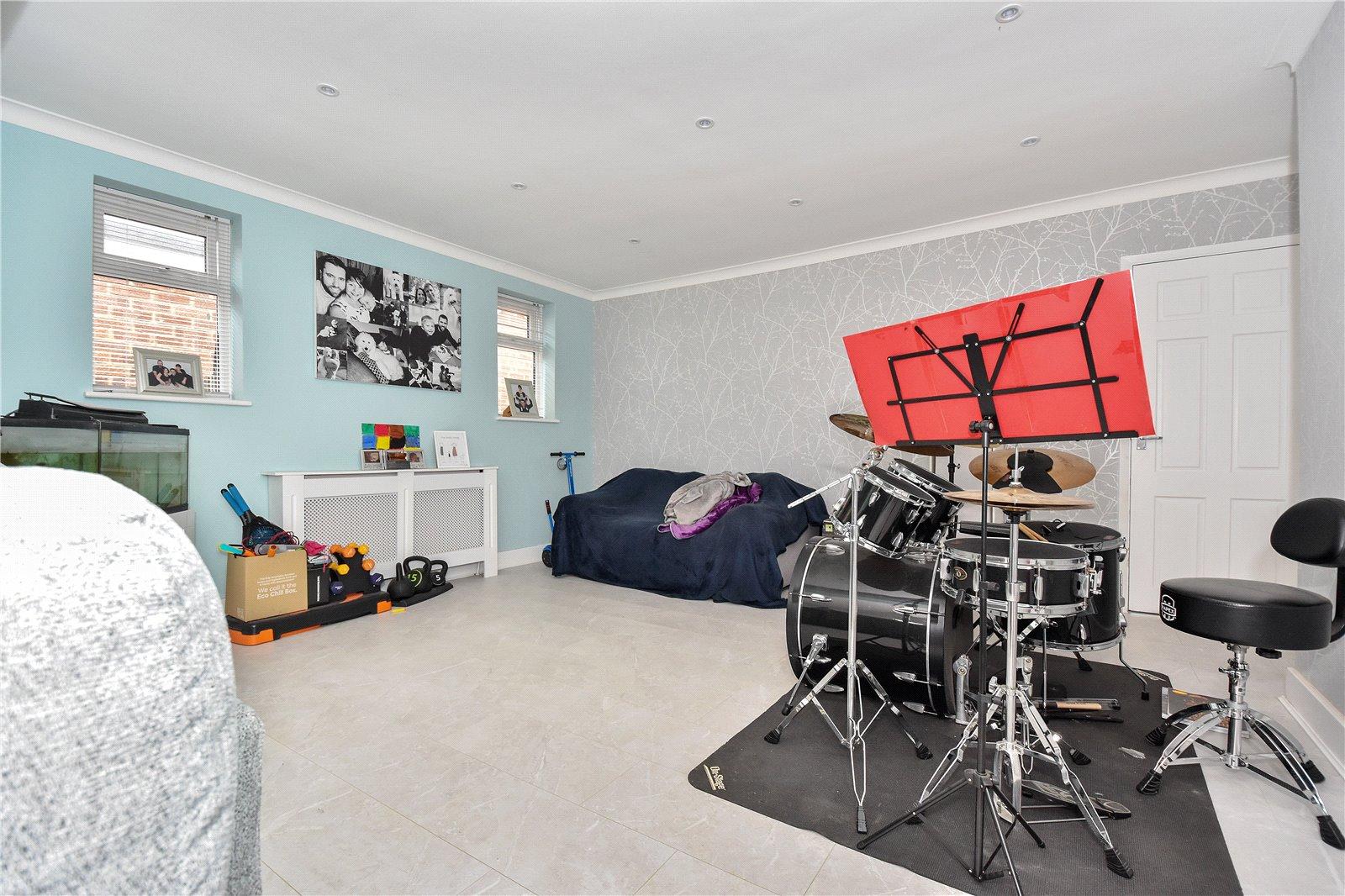 3 bedroom bungalow for sale in West Kingsdown | Robinson Jackson