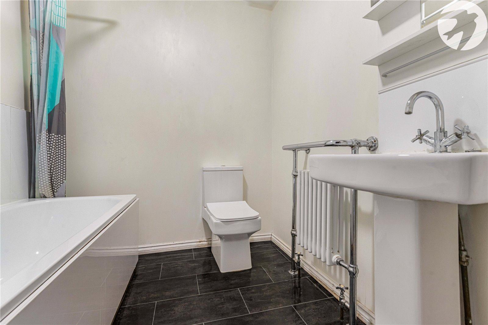 3 bedroom bungalow for sale in Swanley | Robinson Jackson