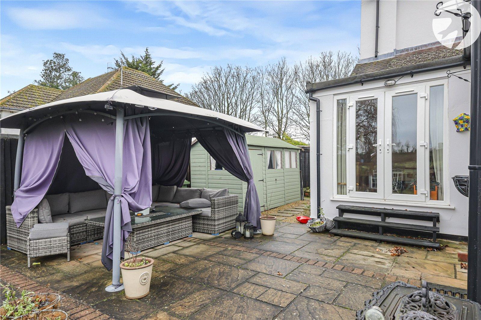 3 bedroom house for sale in Highlands Hill | Robinson Jackson
