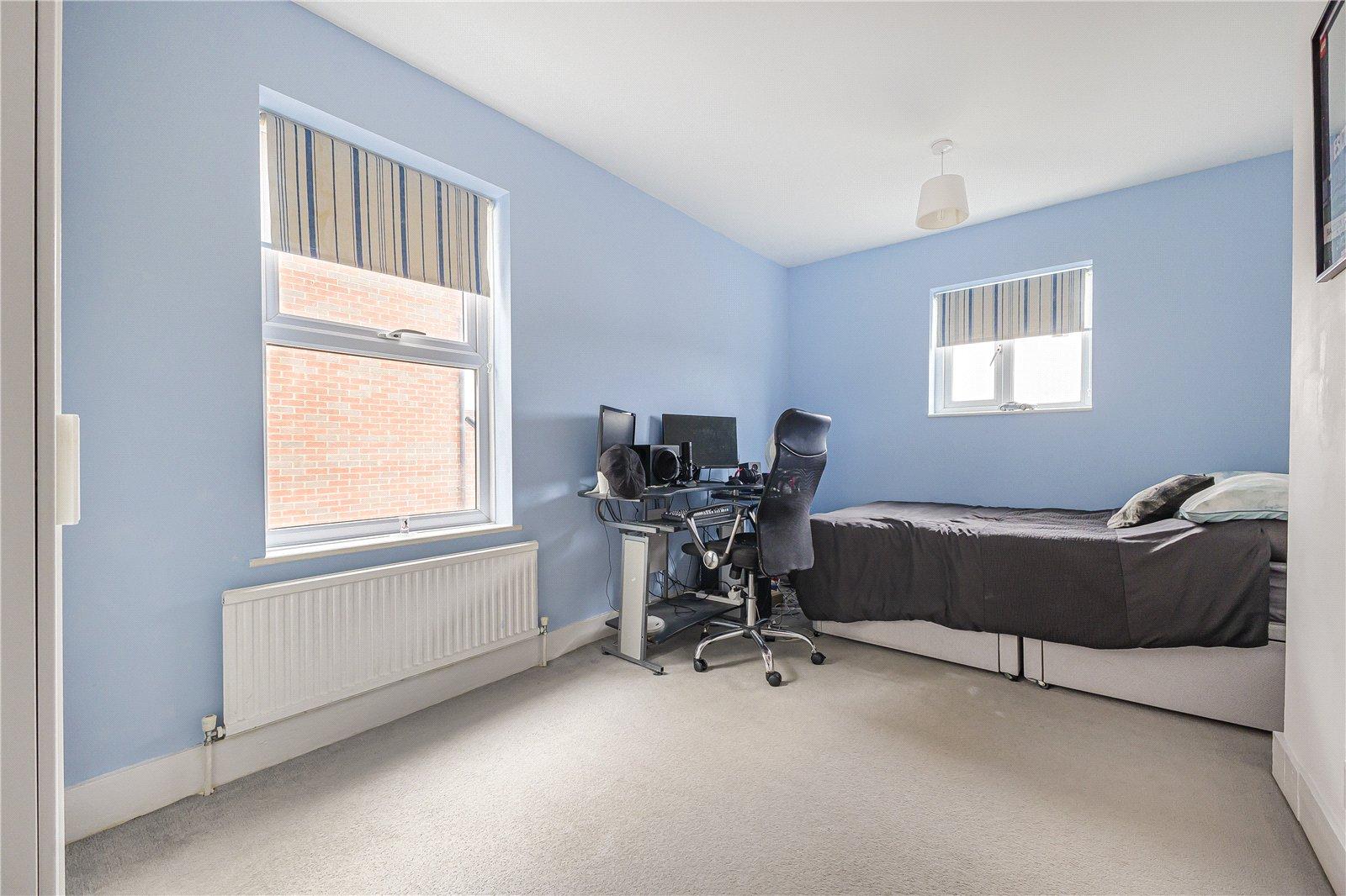 3 bedroom house for sale in Hextable | Robinson Jackson