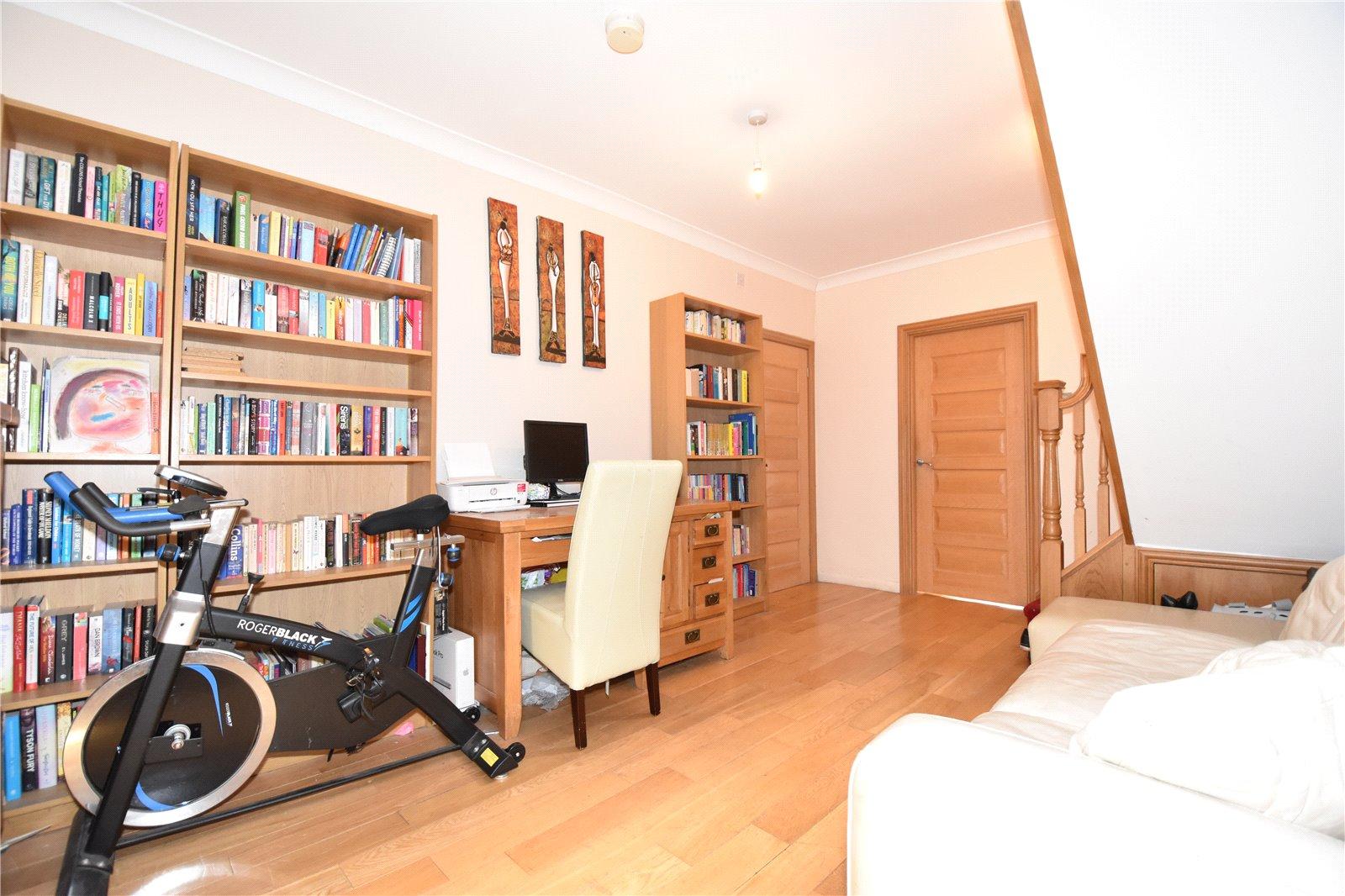 5 bedroom house for sale in West Kingsdown | Robinson Jackson