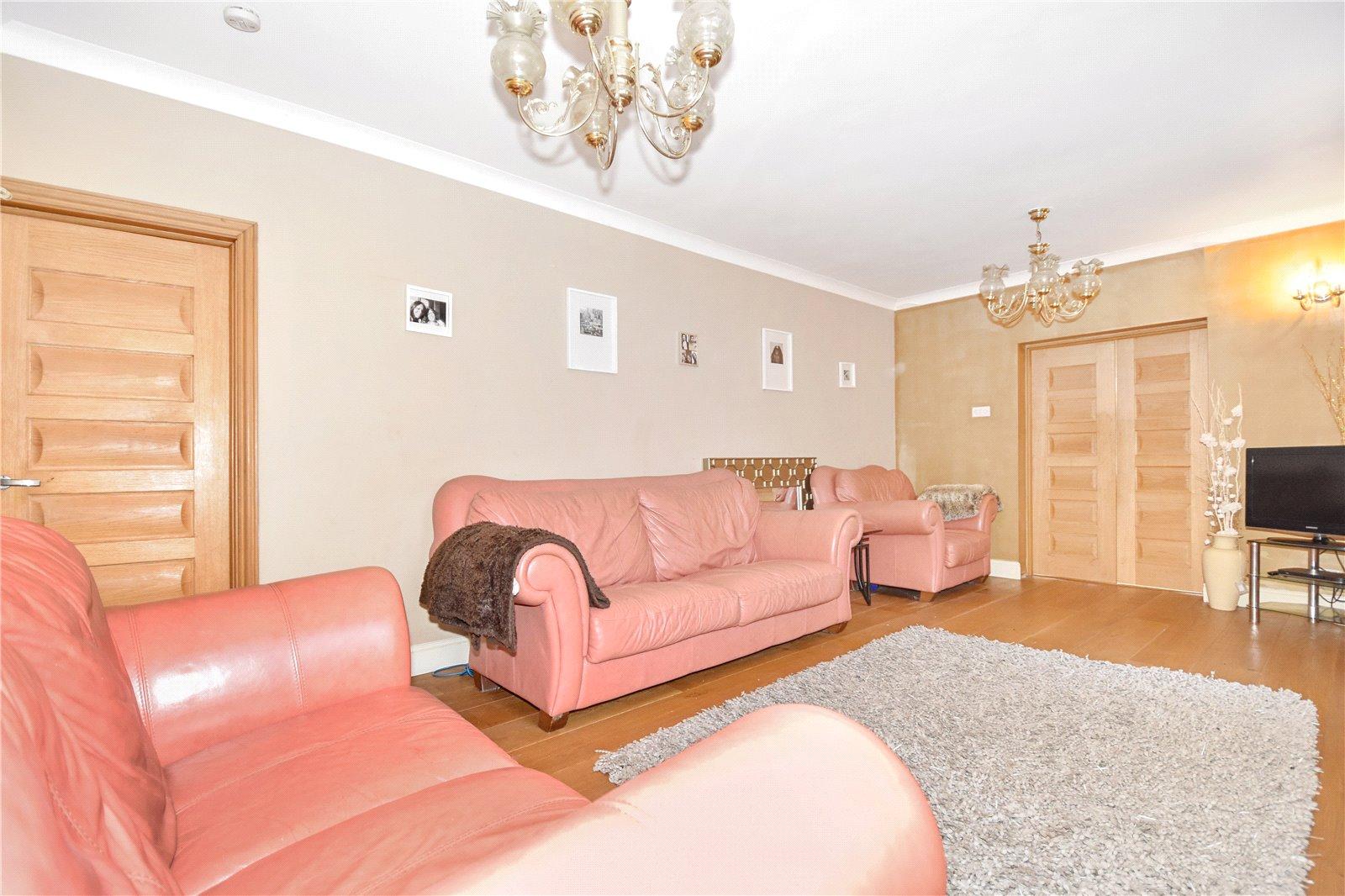 5 bedroom house for sale in West Kingsdown | Robinson Jackson