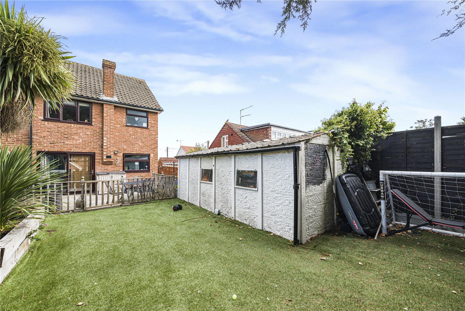 3 bedroom house for sale in Hextable | Robinson Jackson