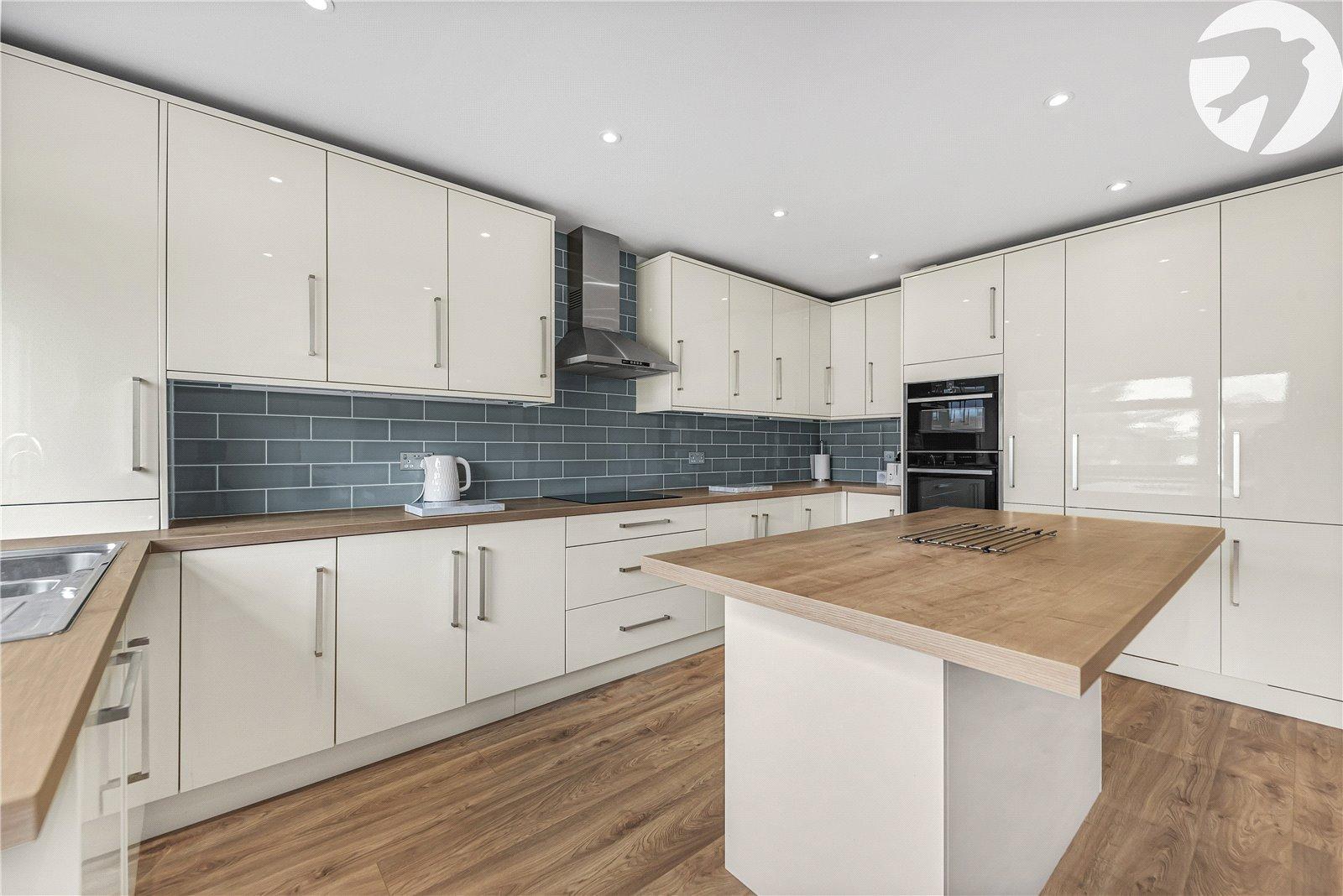5 bedroom house for sale in West Kingsdown | Robinson Jackson