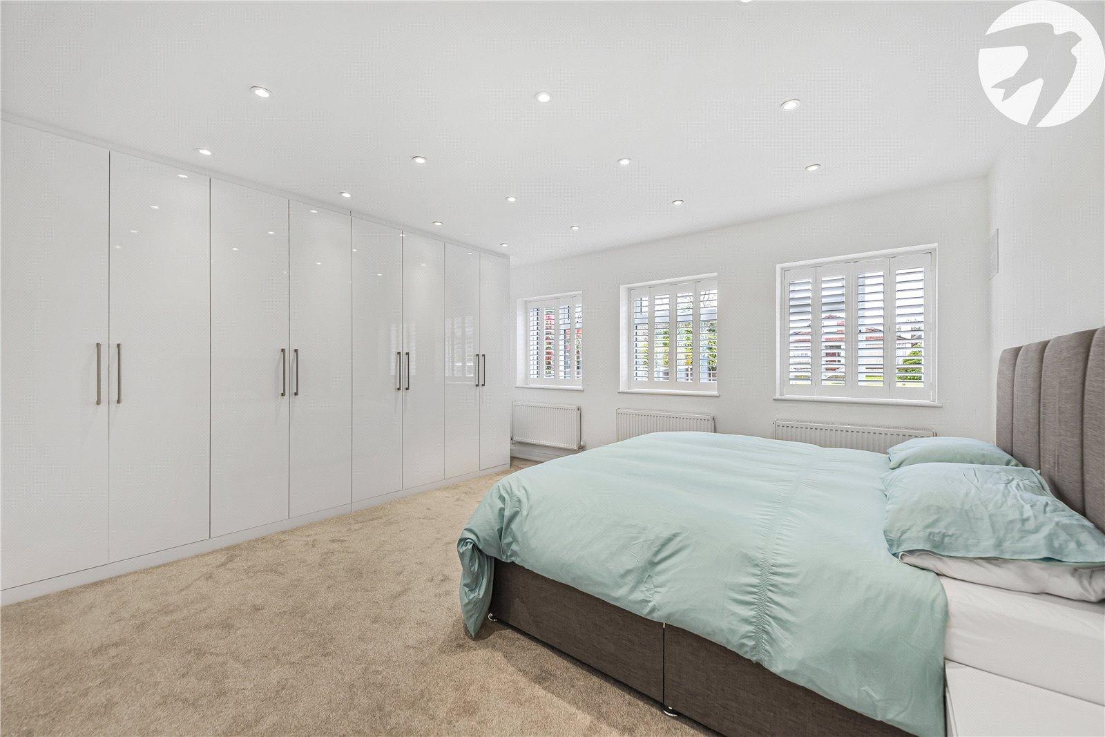 5 bedroom house for sale in West Kingsdown | Robinson Jackson