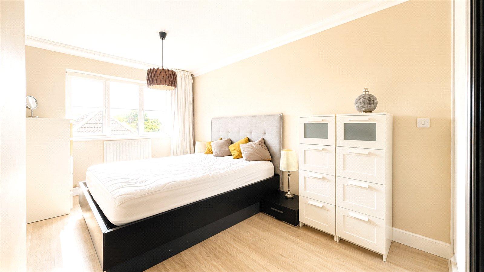 3 bedroom house for sale in Swanley | Robinson Jackson