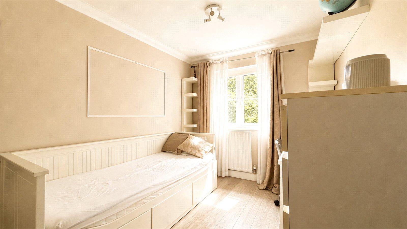 3 bedroom house for sale in Swanley | Robinson Jackson