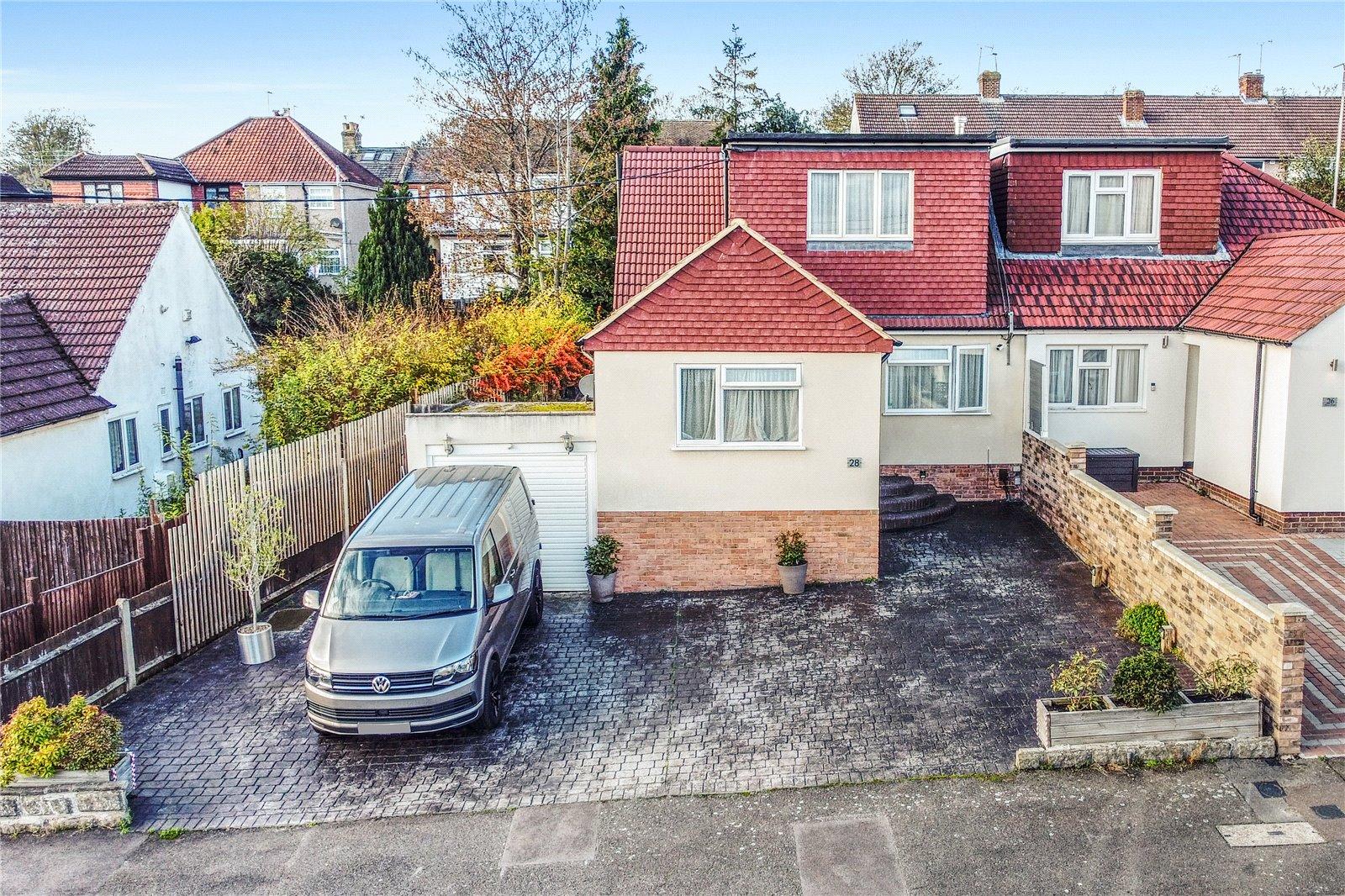 4 bedroom bungalow for sale in Hextable | Robinson Jackson
