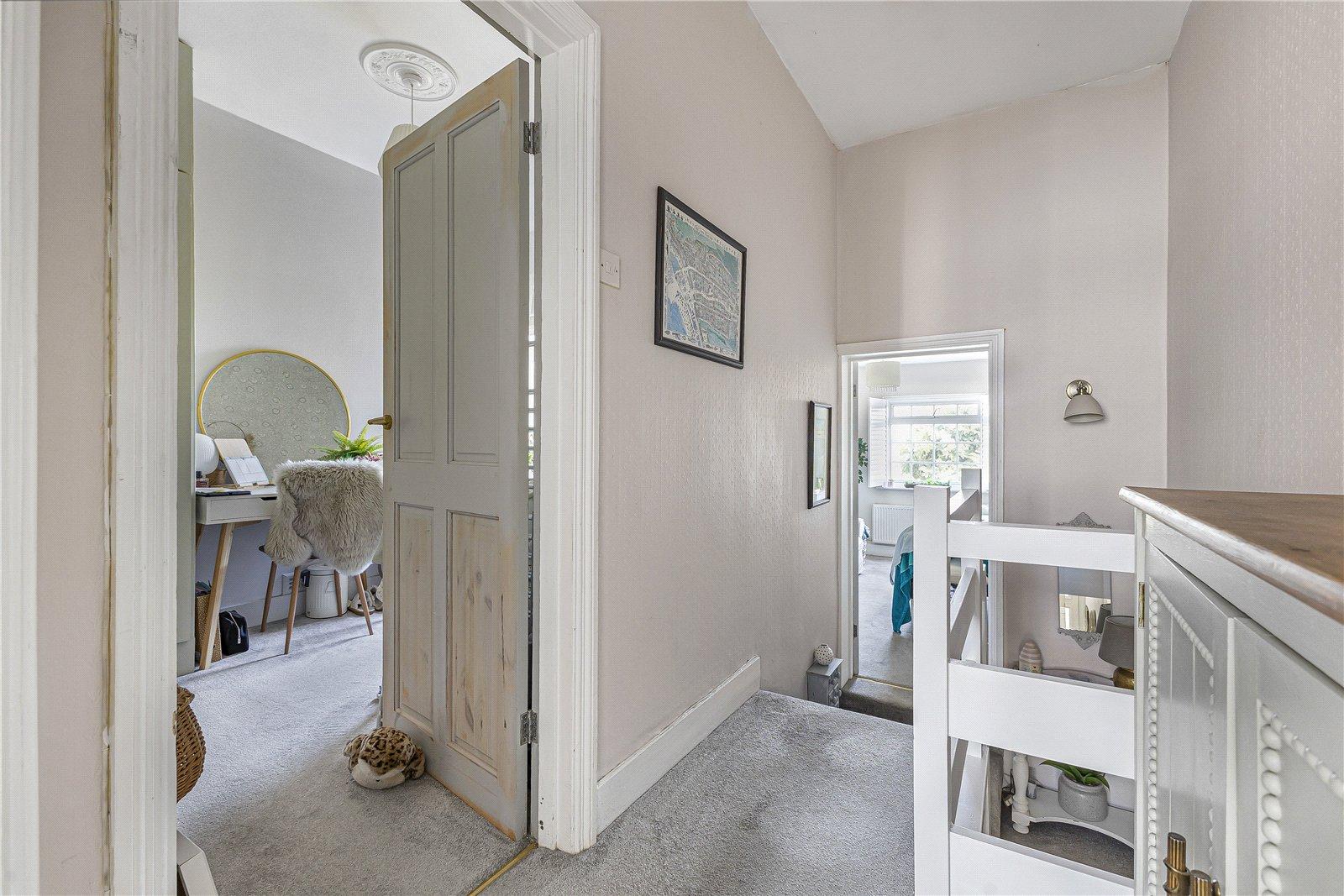 3 bedroom house for sale in Hextable | Robinson Jackson