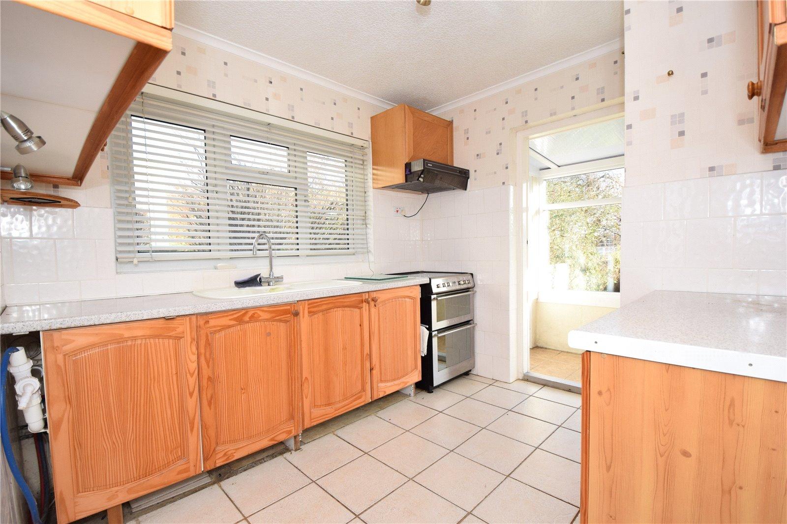 3 bedroom bungalow for sale in Hextable | Robinson Jackson