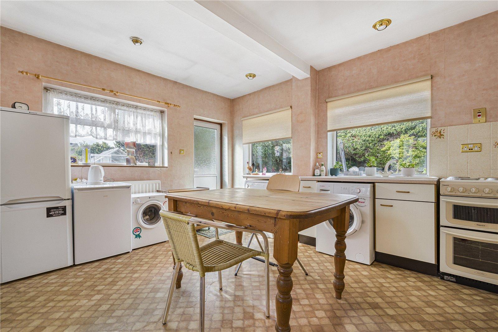 3 bedroom bungalow for sale in Hextable | Robinson Jackson