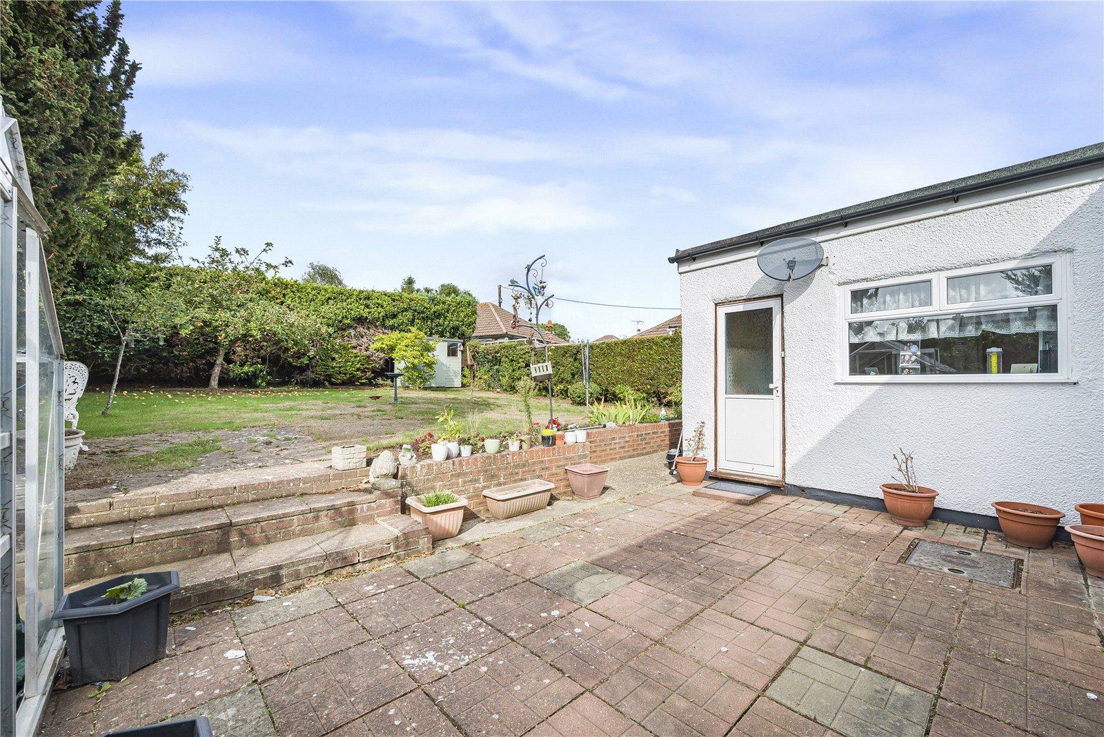 3 bedroom bungalow for sale in Hextable | Robinson Jackson