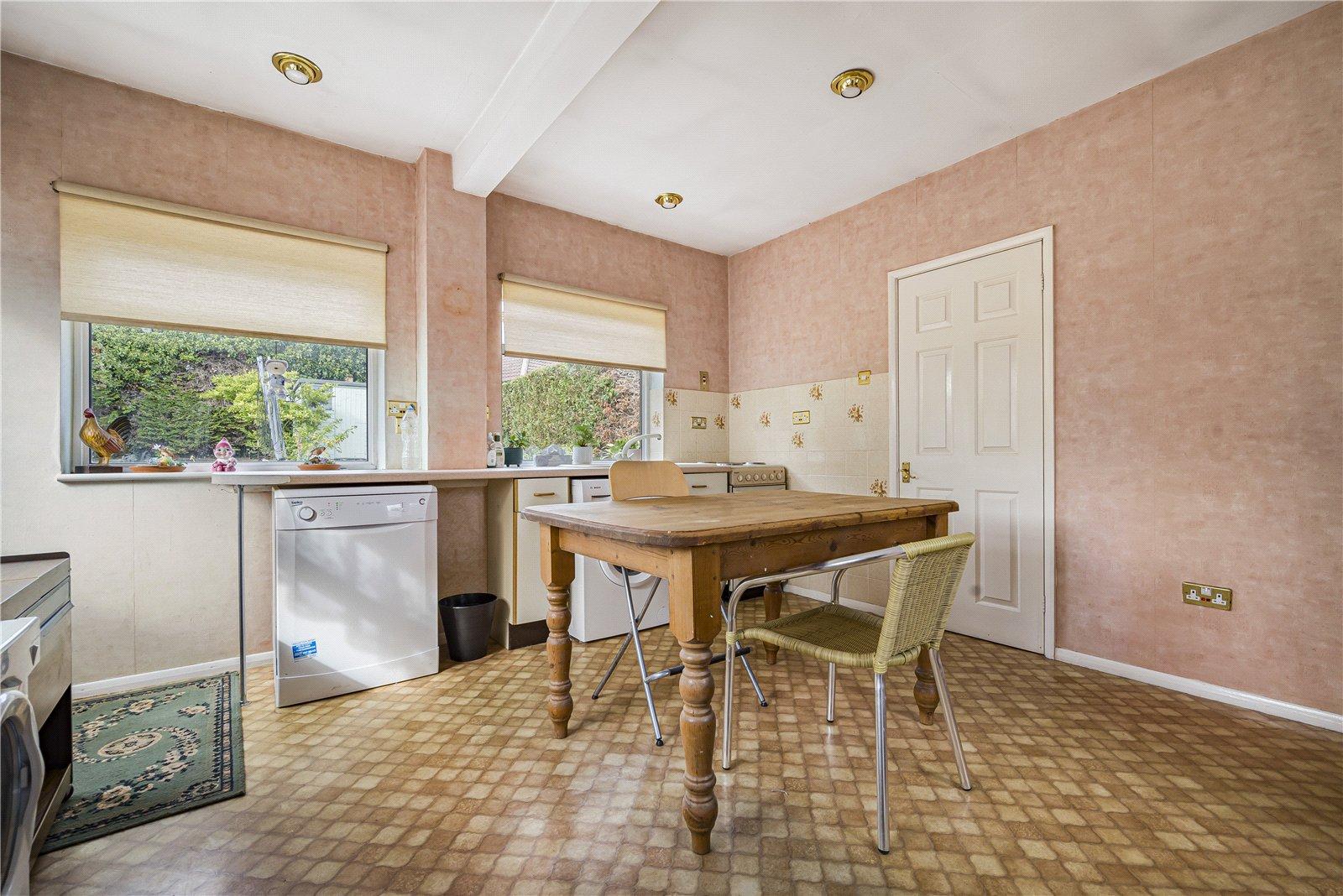 3 bedroom bungalow for sale in Hextable | Robinson Jackson