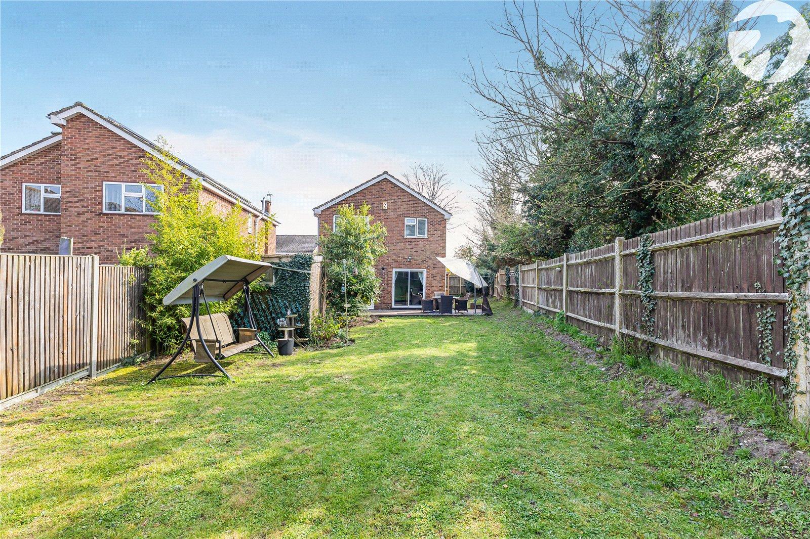 4 bedroom house for sale in Hextable | Robinson Jackson