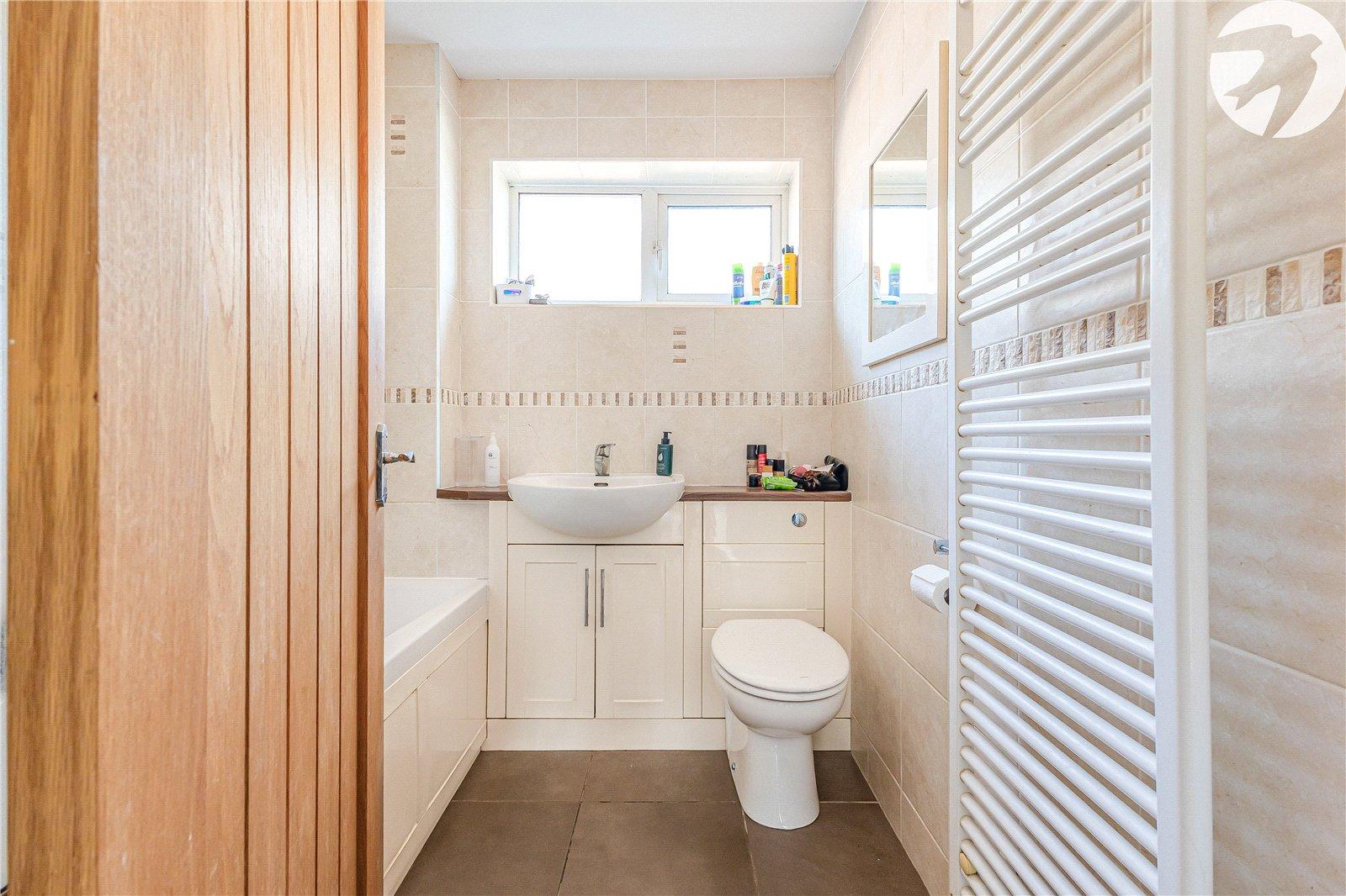 4 bedroom house for sale in Hextable | Robinson Jackson