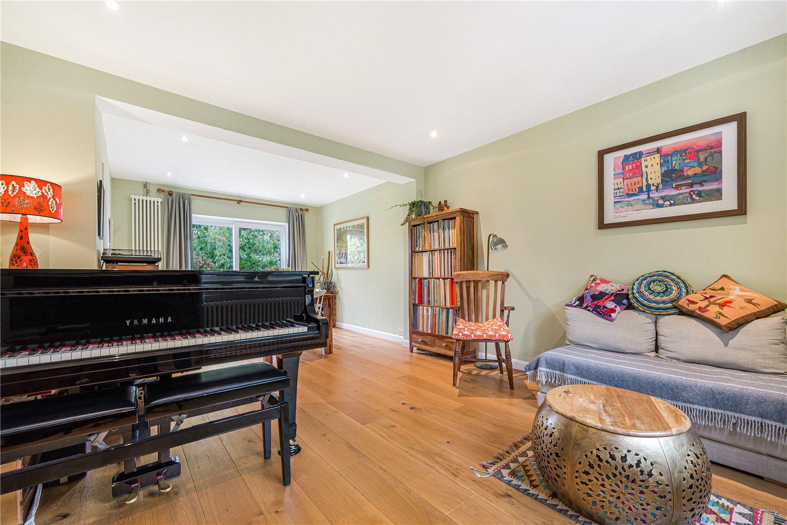 3 bedroom house for sale in Swanley | Robinson Jackson
