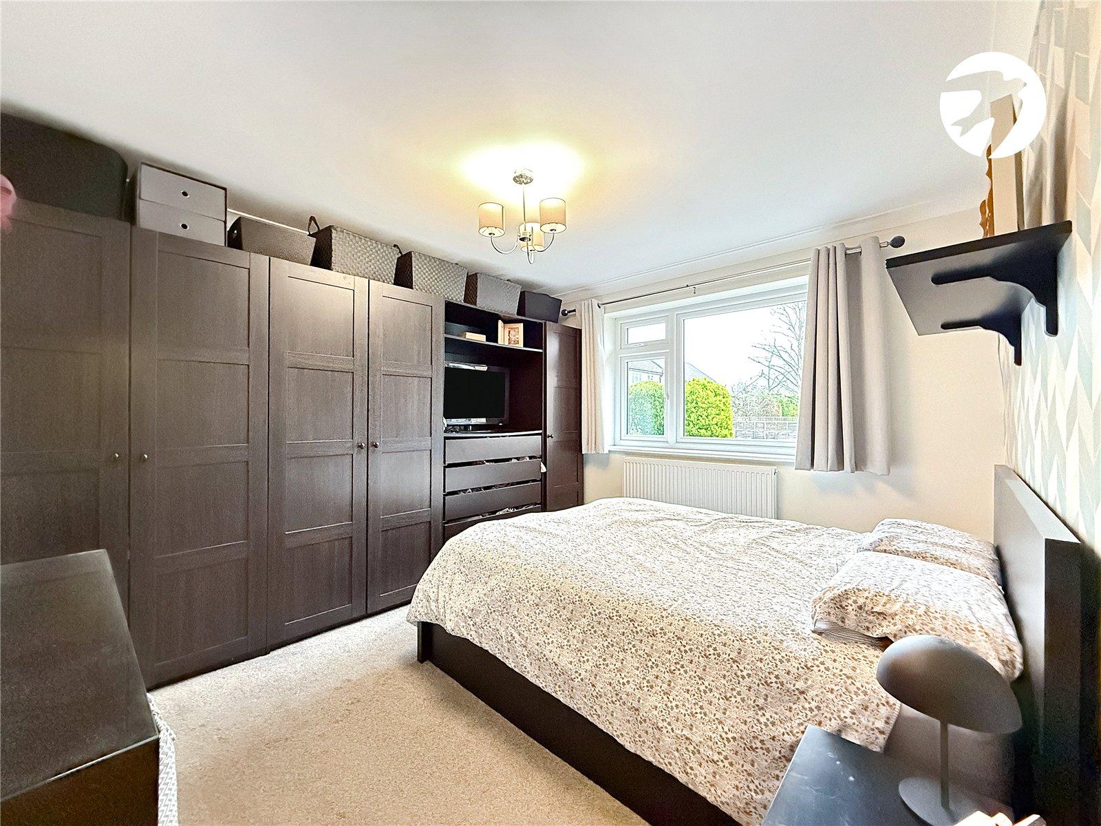 3 bedroom bungalow for sale in Hextable | Robinson Jackson
