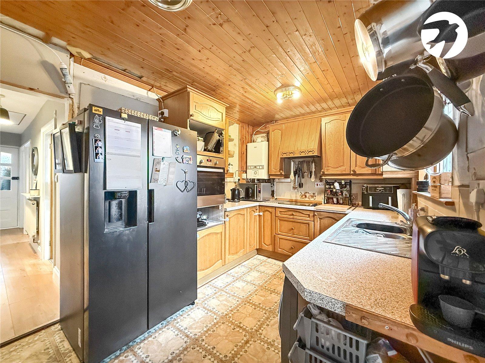 3 bedroom bungalow for sale in Hextable | Robinson Jackson