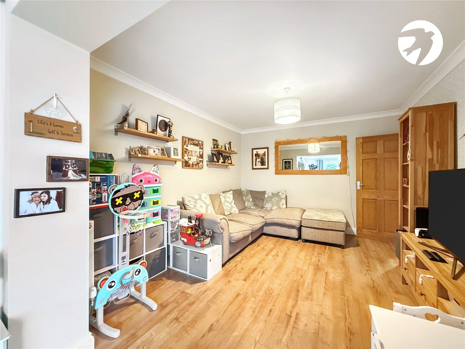 3 bedroom bungalow for sale in Hextable | Robinson Jackson