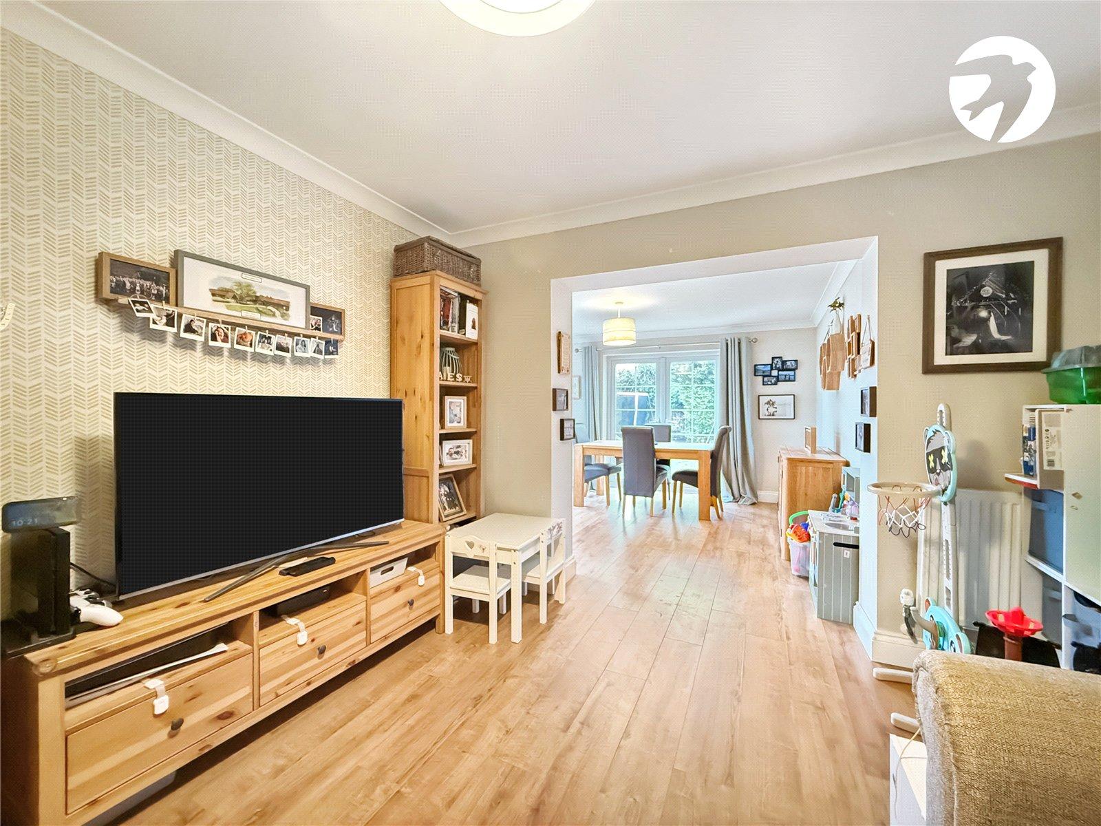 3 bedroom bungalow for sale in Hextable | Robinson Jackson
