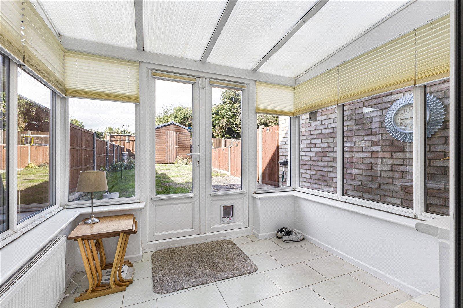 2 bedroom house for sale in Hextable | Robinson Jackson