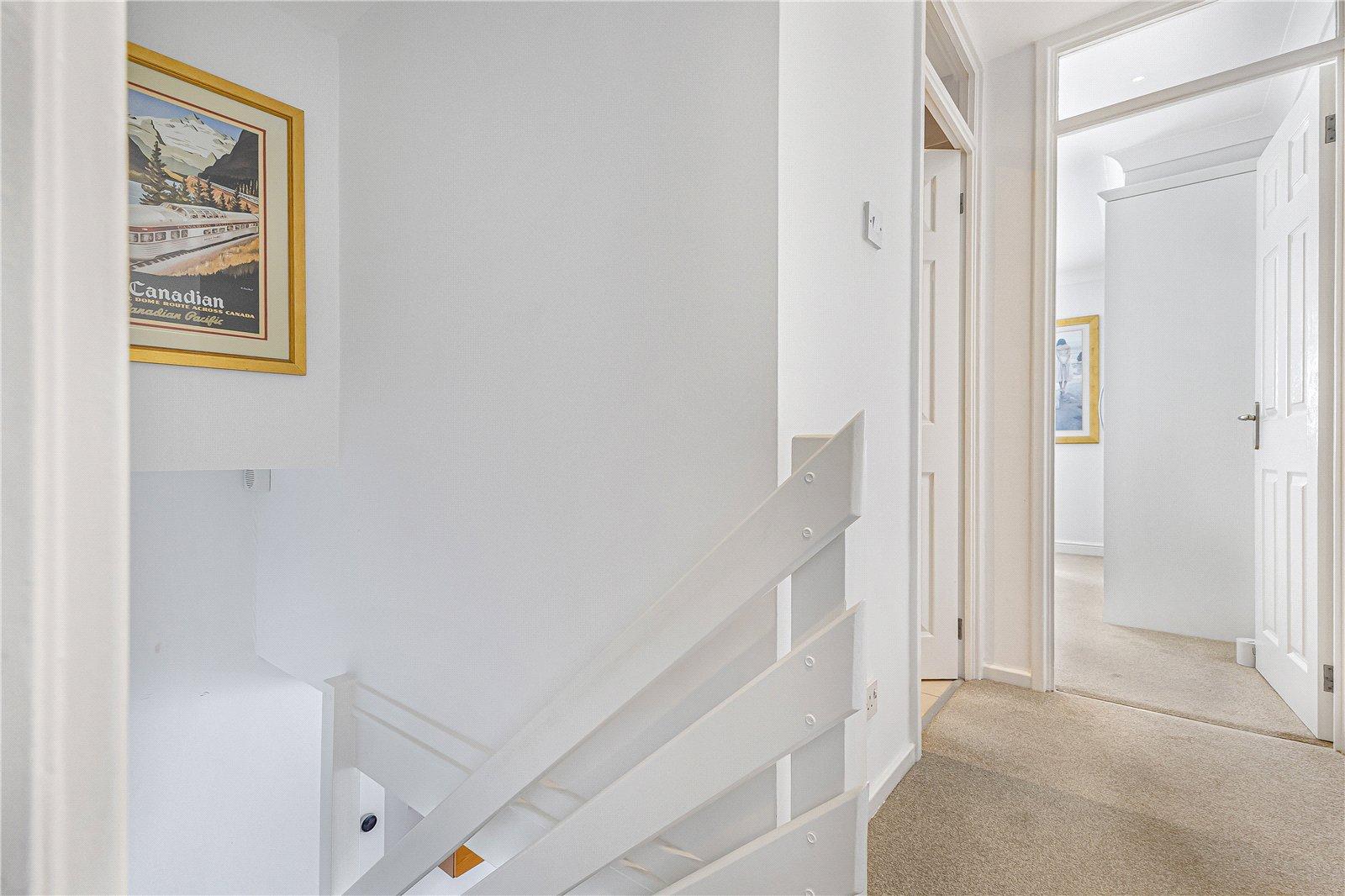 2 bedroom house for sale in Hextable | Robinson Jackson