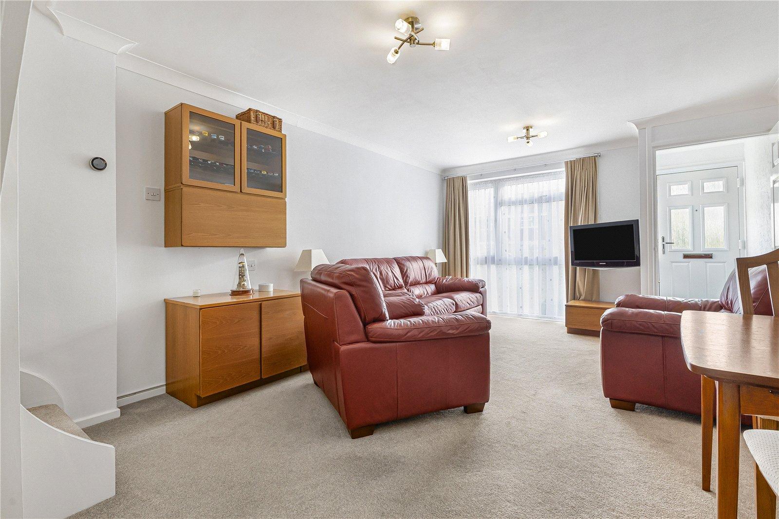 2 bedroom house for sale in Hextable | Robinson Jackson