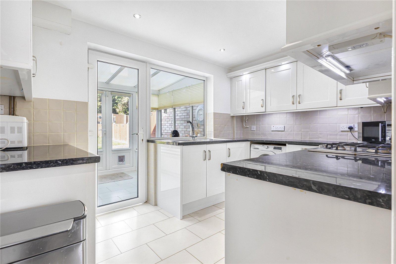2 bedroom house for sale in Hextable | Robinson Jackson