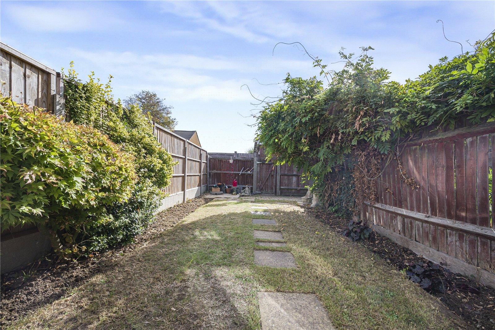 2 bedroom house for sale in Hextable | Robinson Jackson
