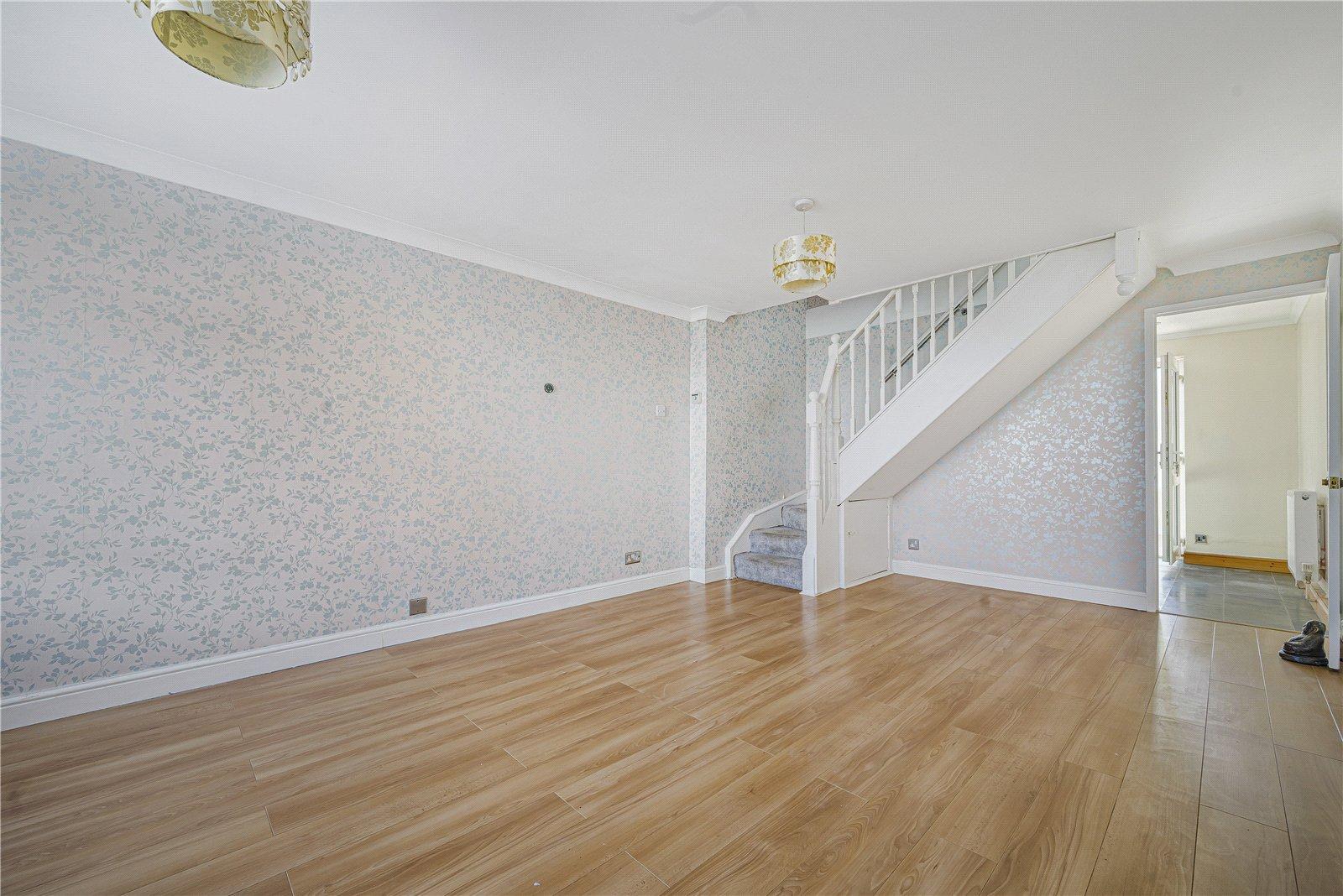 2 bedroom house for sale in Hextable | Robinson Jackson