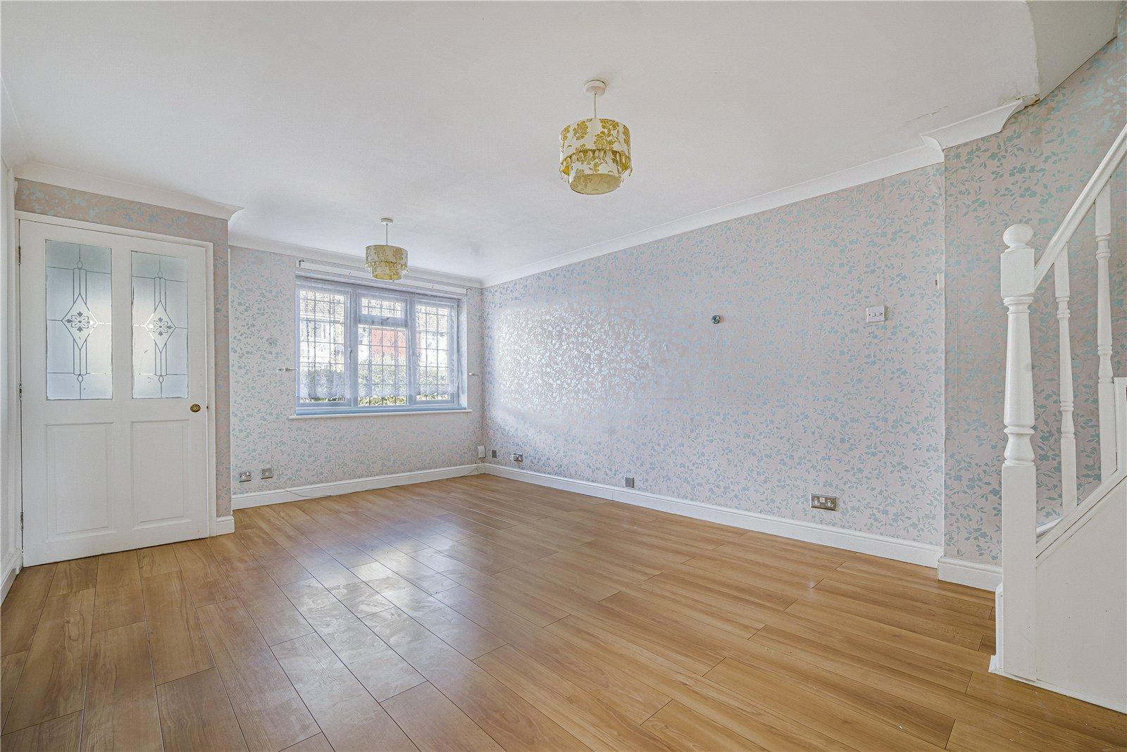 2 bedroom house for sale in Hextable | Robinson Jackson