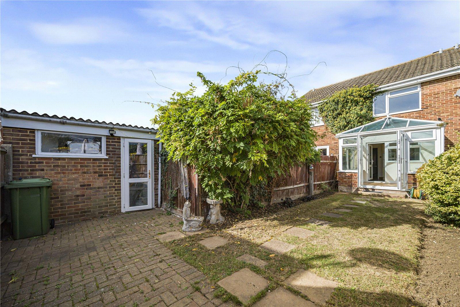 2 bedroom house for sale in Hextable | Robinson Jackson