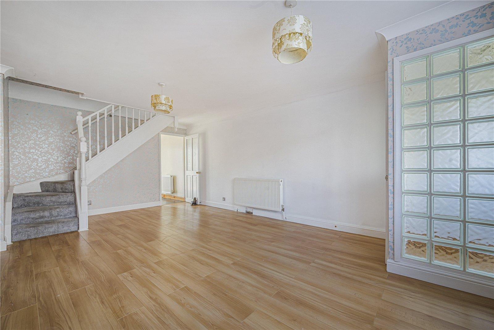 2 bedroom house for sale in Hextable | Robinson Jackson