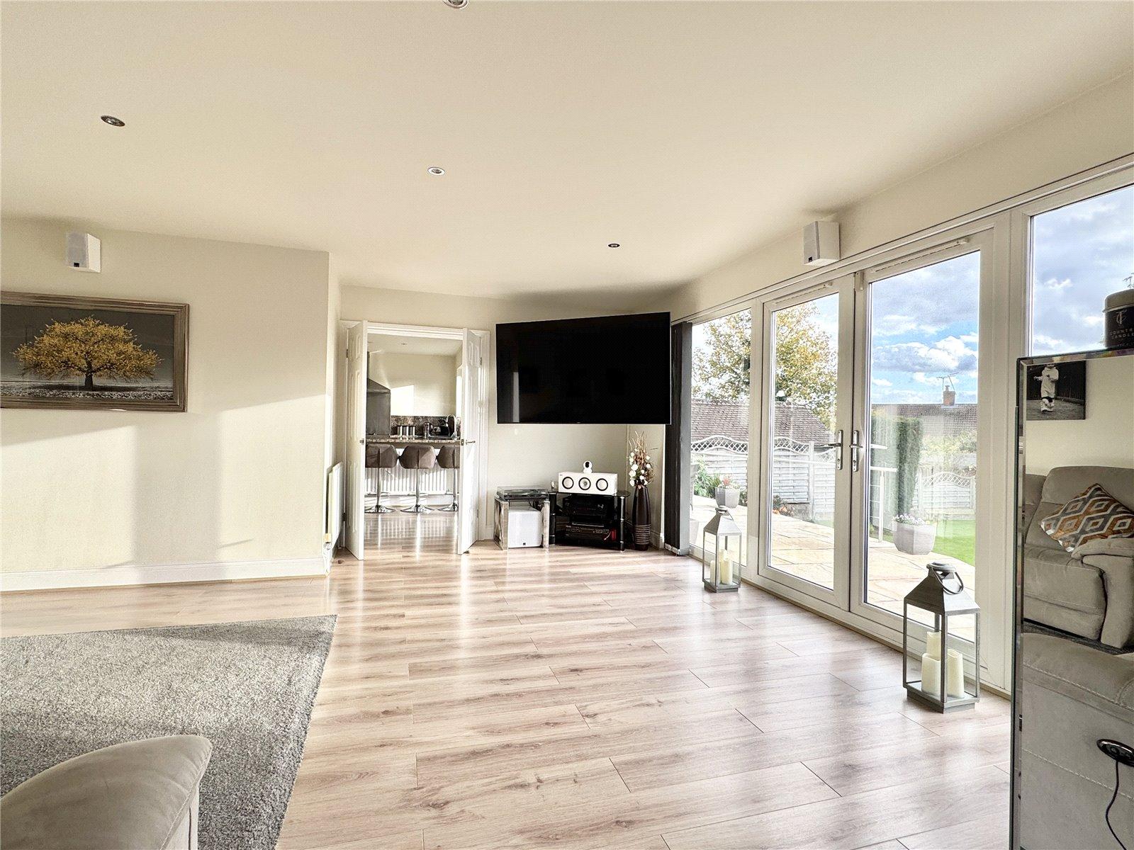 5 bedroom house for sale in Hextable | Robinson Jackson