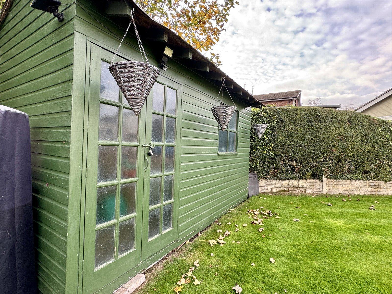 5 bedroom house for sale in Hextable | Robinson Jackson