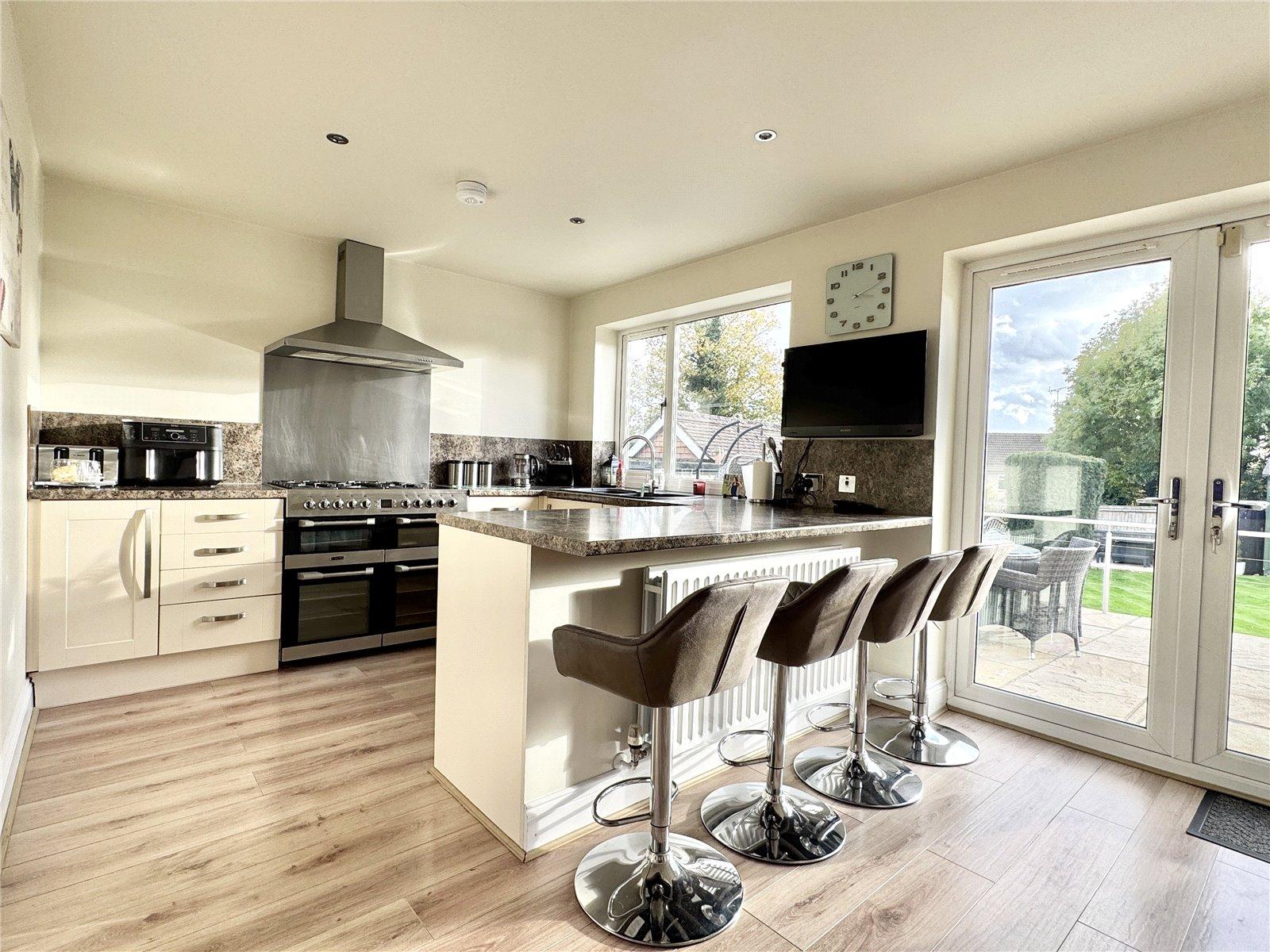 5 bedroom house for sale in Hextable | Robinson Jackson
