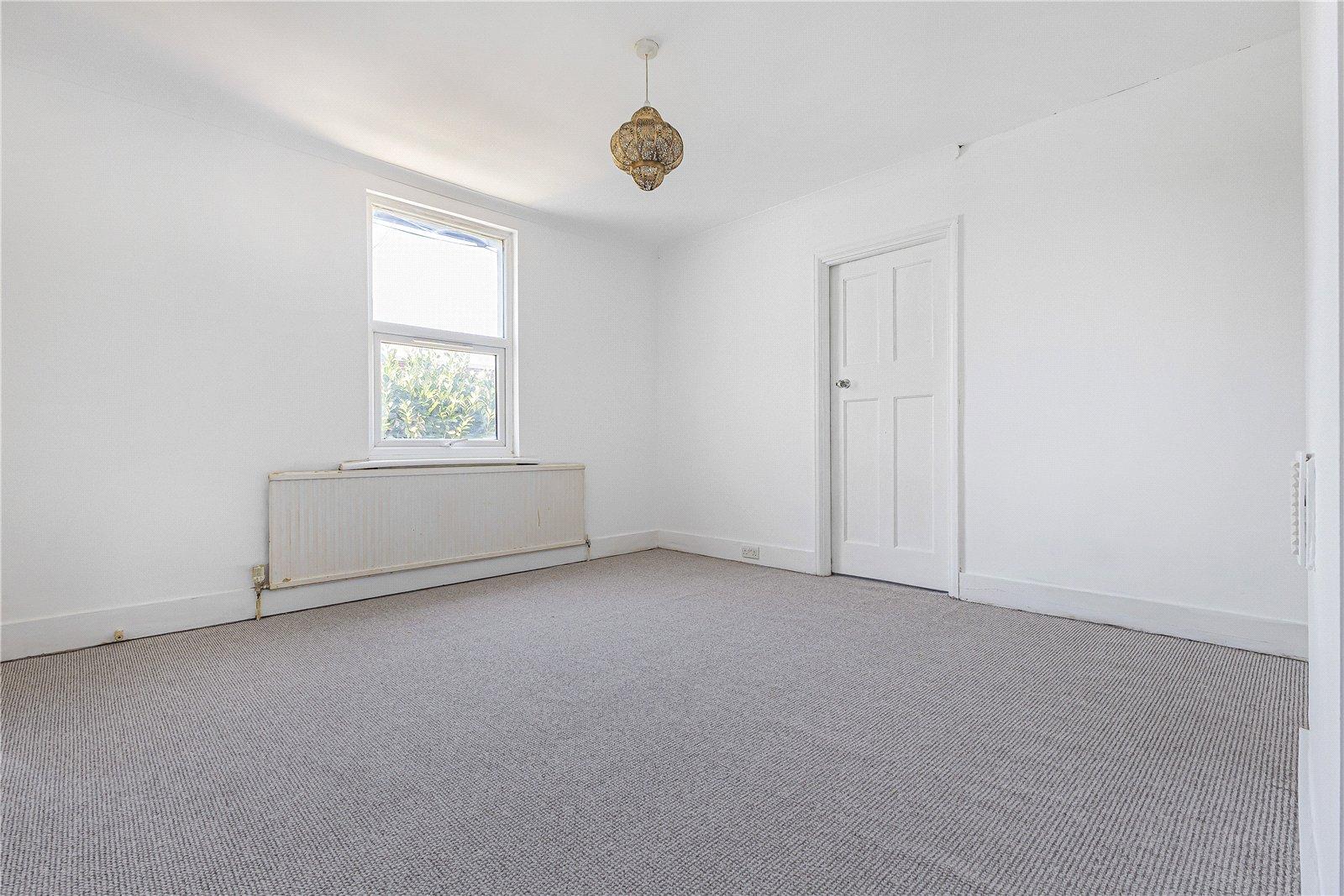 3 bedroom house for sale in Leydenhatch Lane | Robinson Jackson