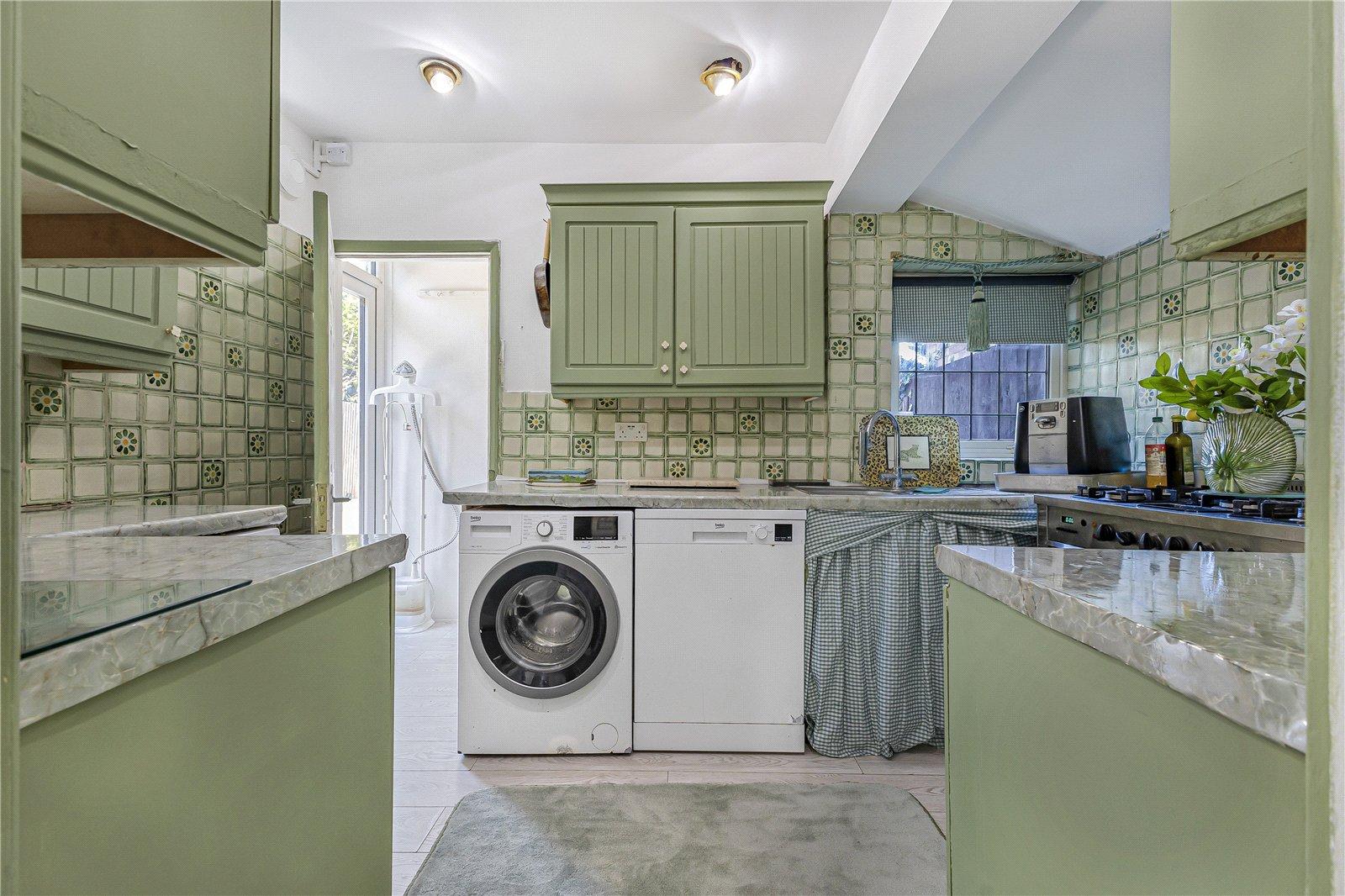 3 bedroom house for sale in Leydenhatch Lane | Robinson Jackson