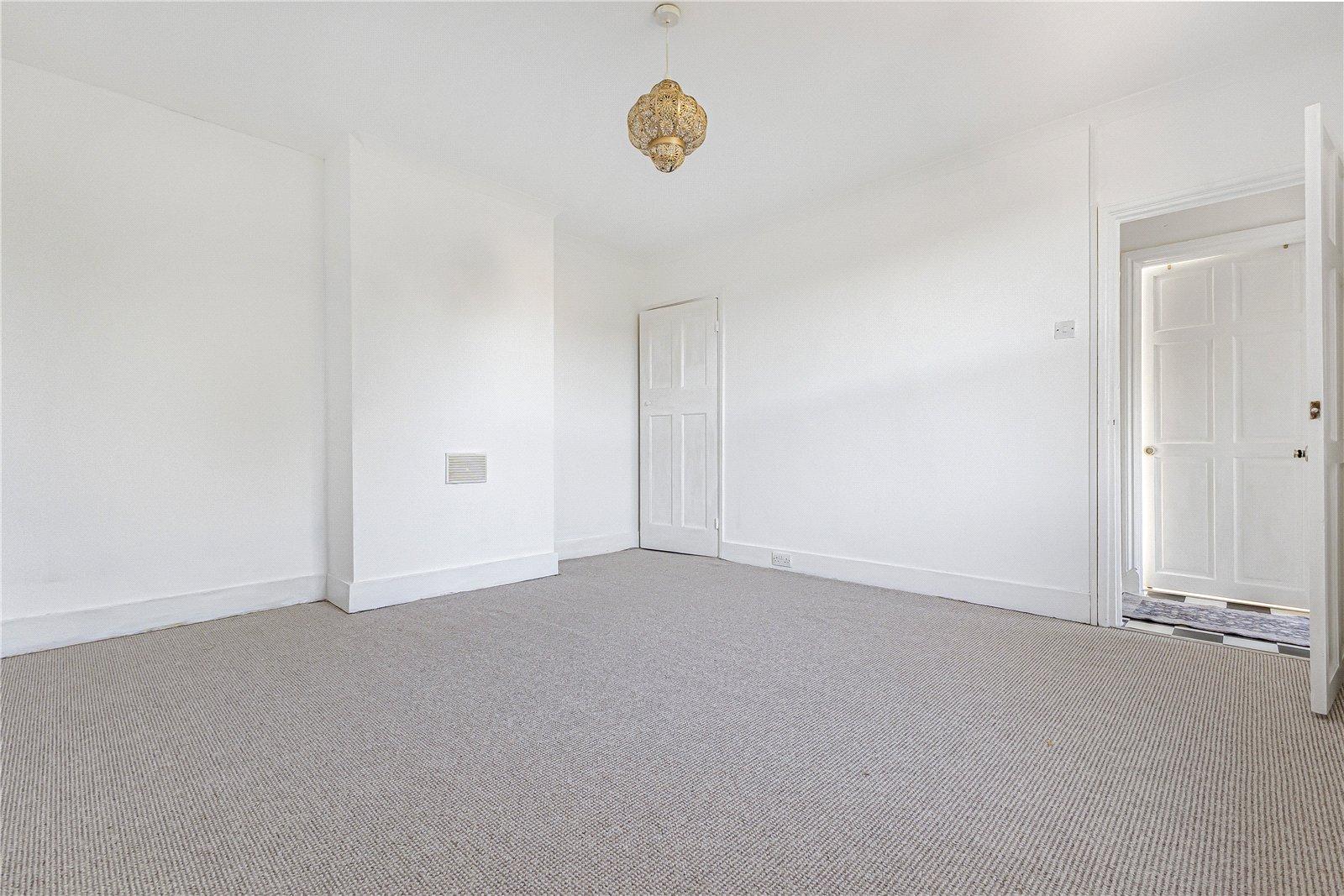 3 bedroom house for sale in Leydenhatch Lane | Robinson Jackson
