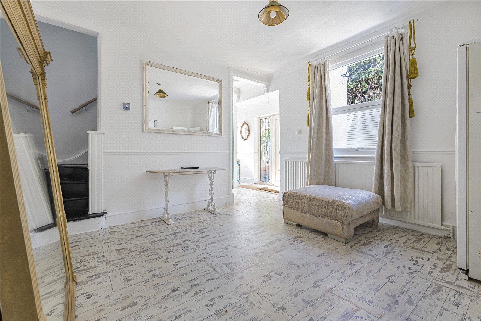 3 bedroom house for sale in Leydenhatch Lane | Robinson Jackson