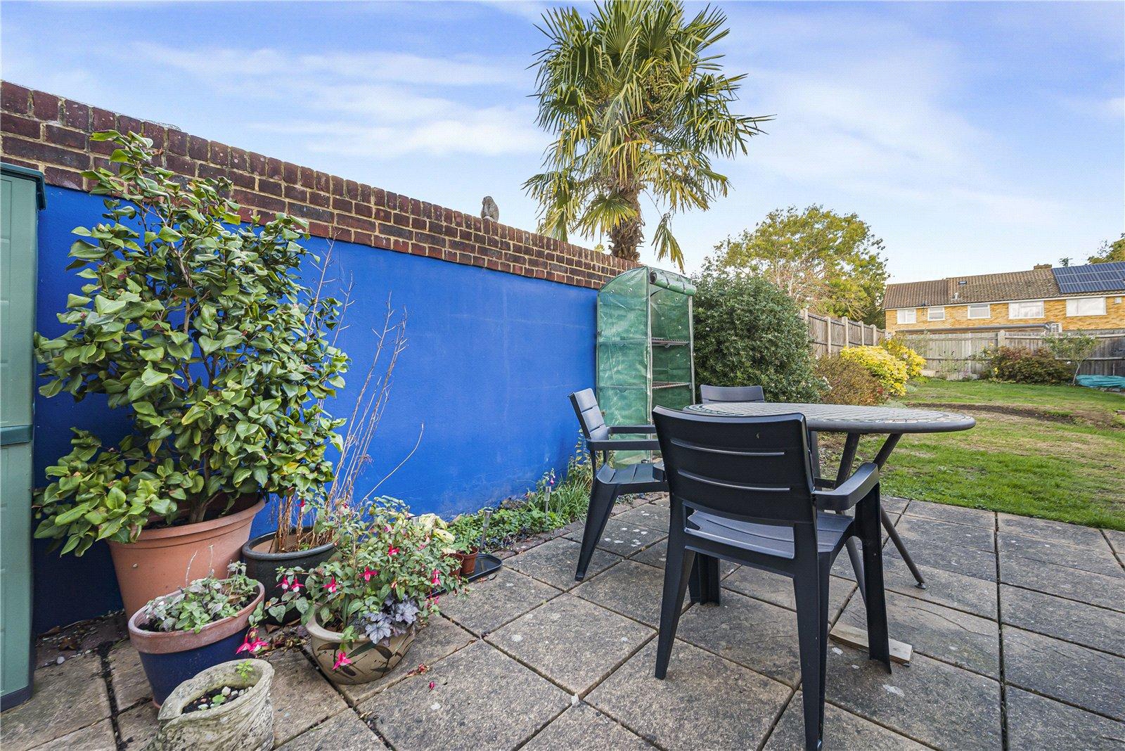 4 bedroom bungalow for sale in Hextable | Robinson Jackson