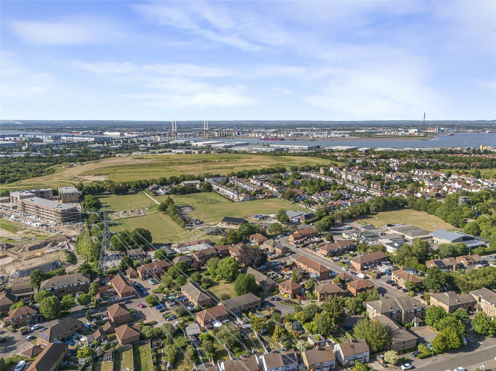 2 bedroom house for sale in Greenhithe | Robinson Jackson