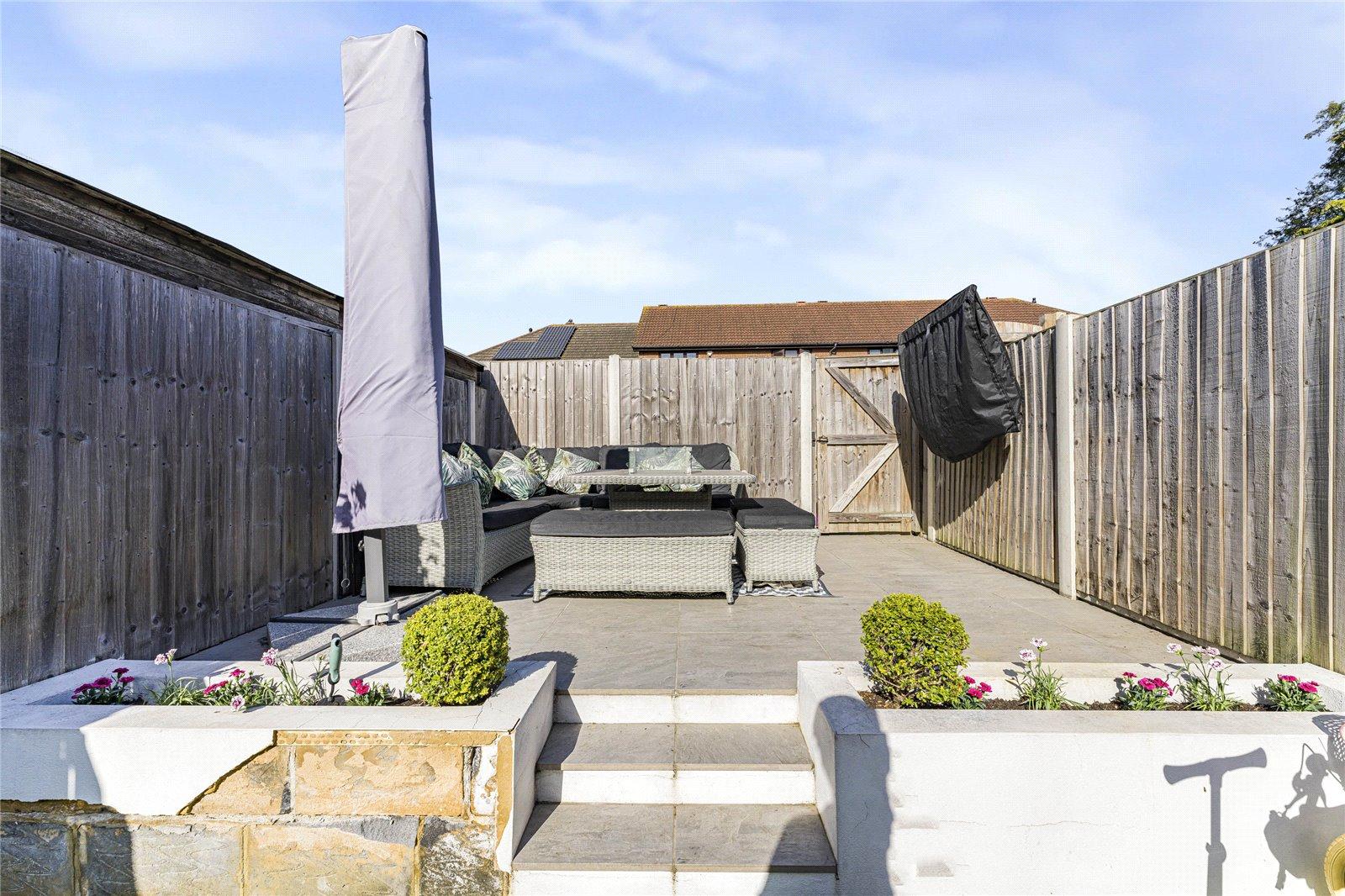 2 bedroom house for sale in Greenhithe | Robinson Jackson