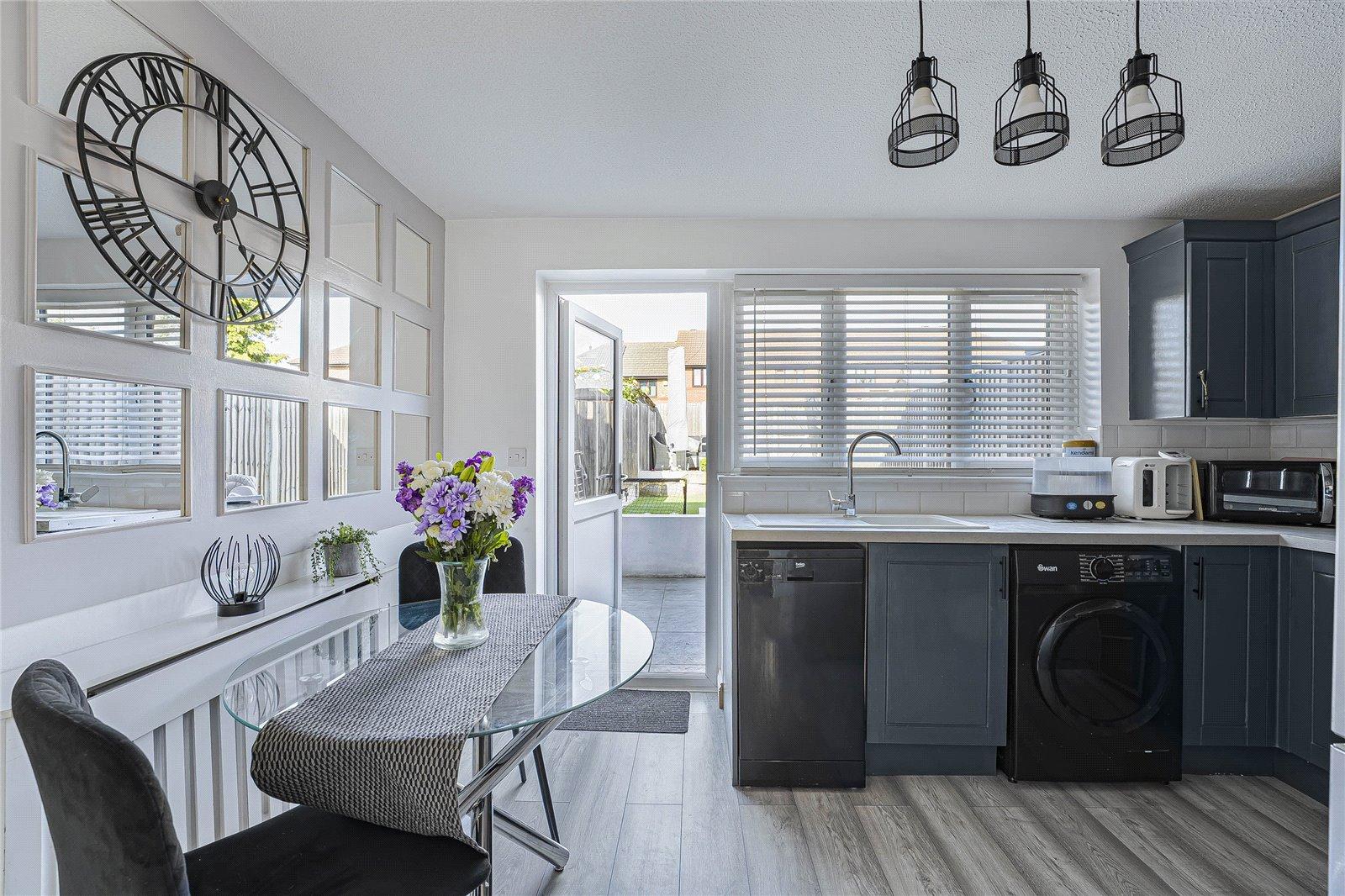2 bedroom house for sale in Greenhithe | Robinson Jackson