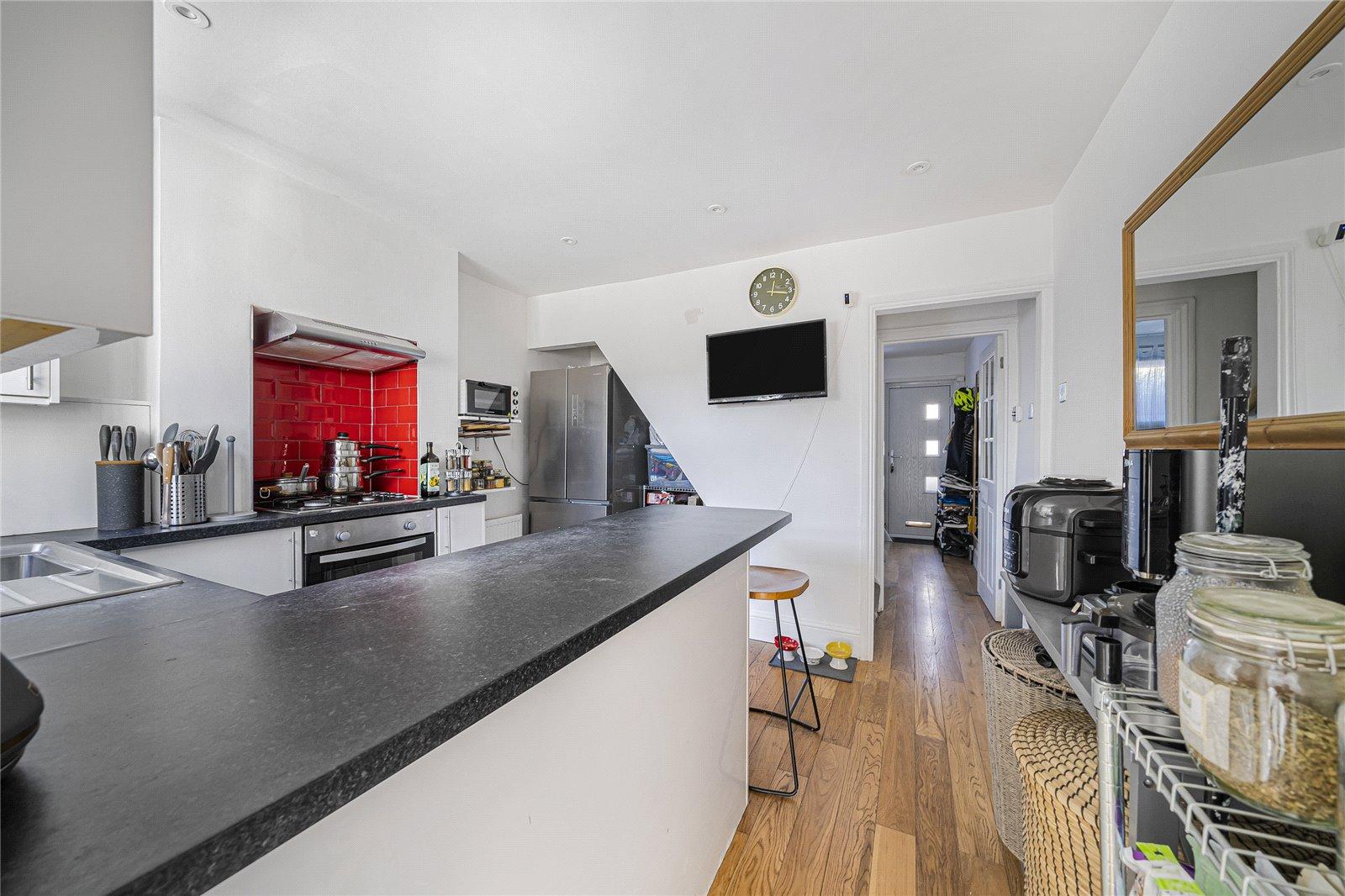 2 bedroom house for sale in Swanscombe | Robinson Jackson