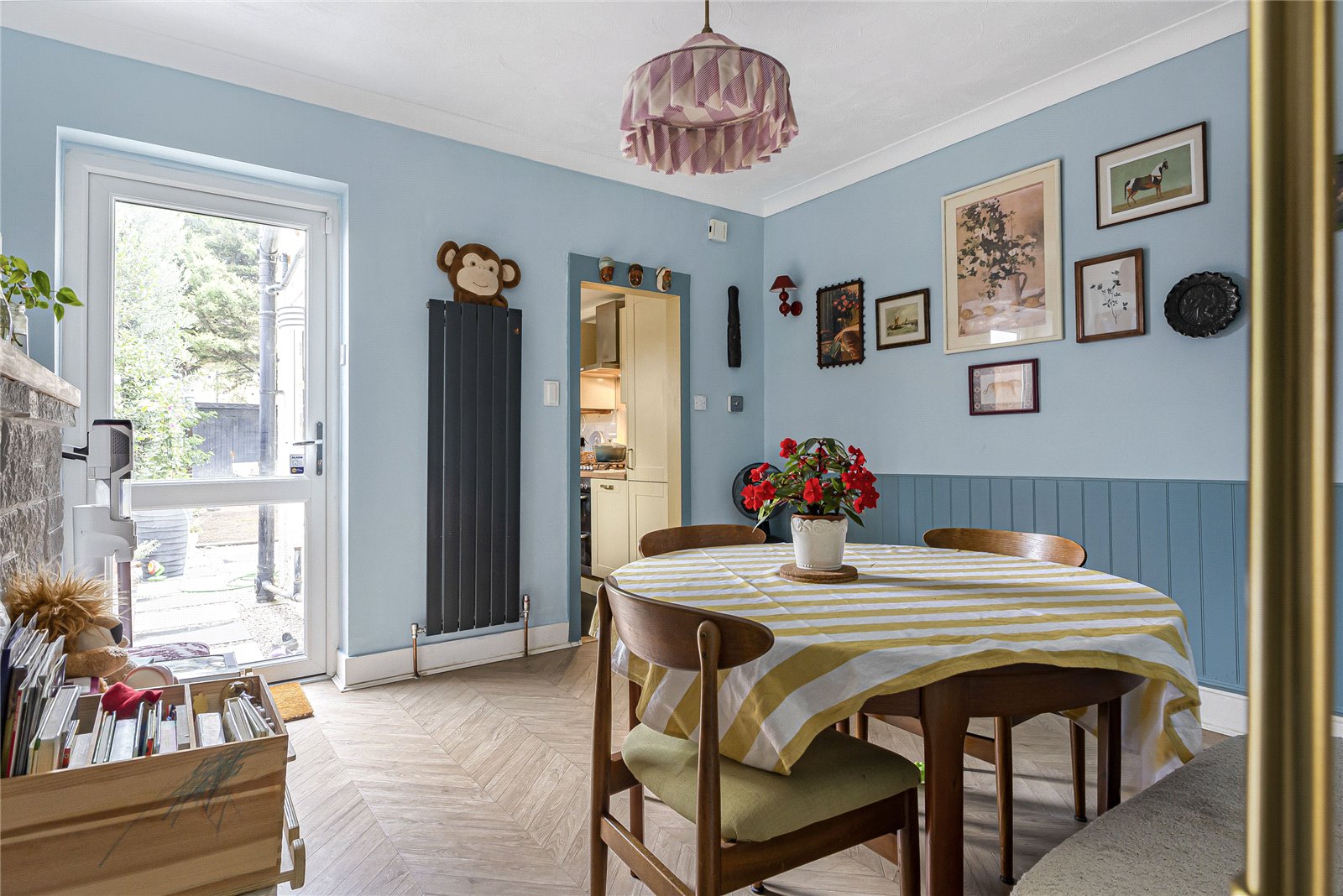 2 bedroom house for sale in Greenhithe | Robinson Jackson