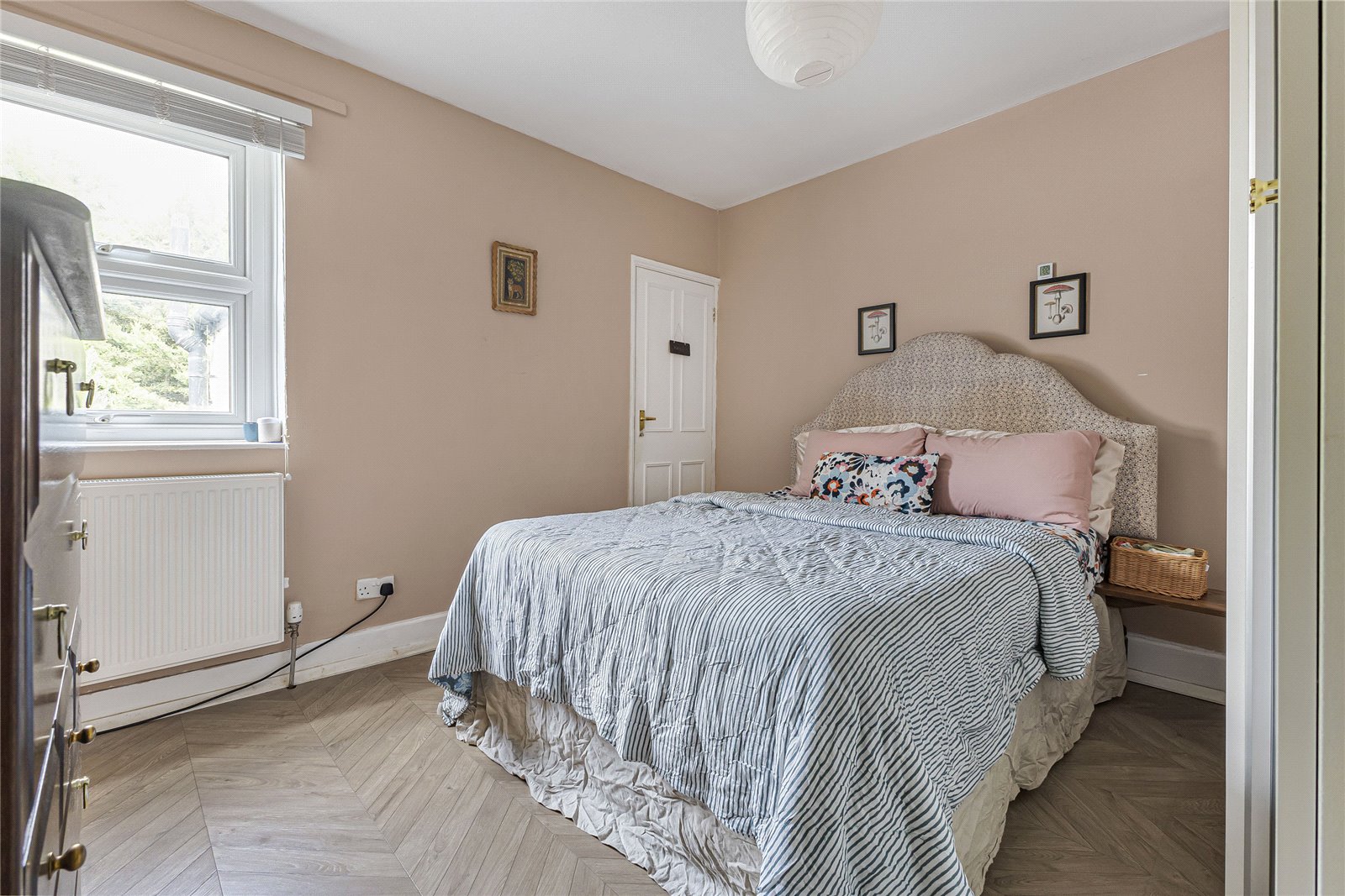 2 bedroom house for sale in Greenhithe | Robinson Jackson