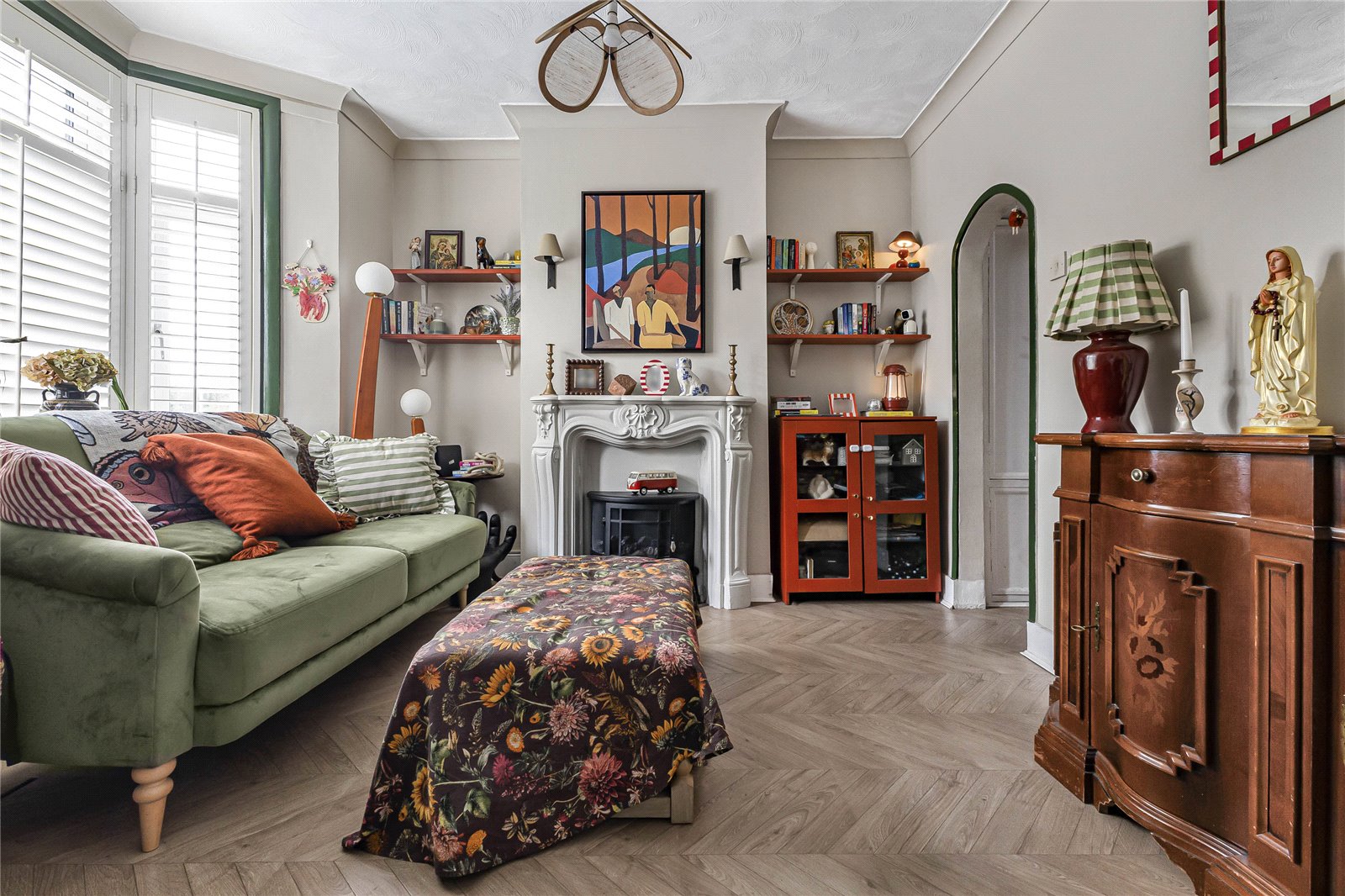 2 bedroom house for sale in Greenhithe | Robinson Jackson