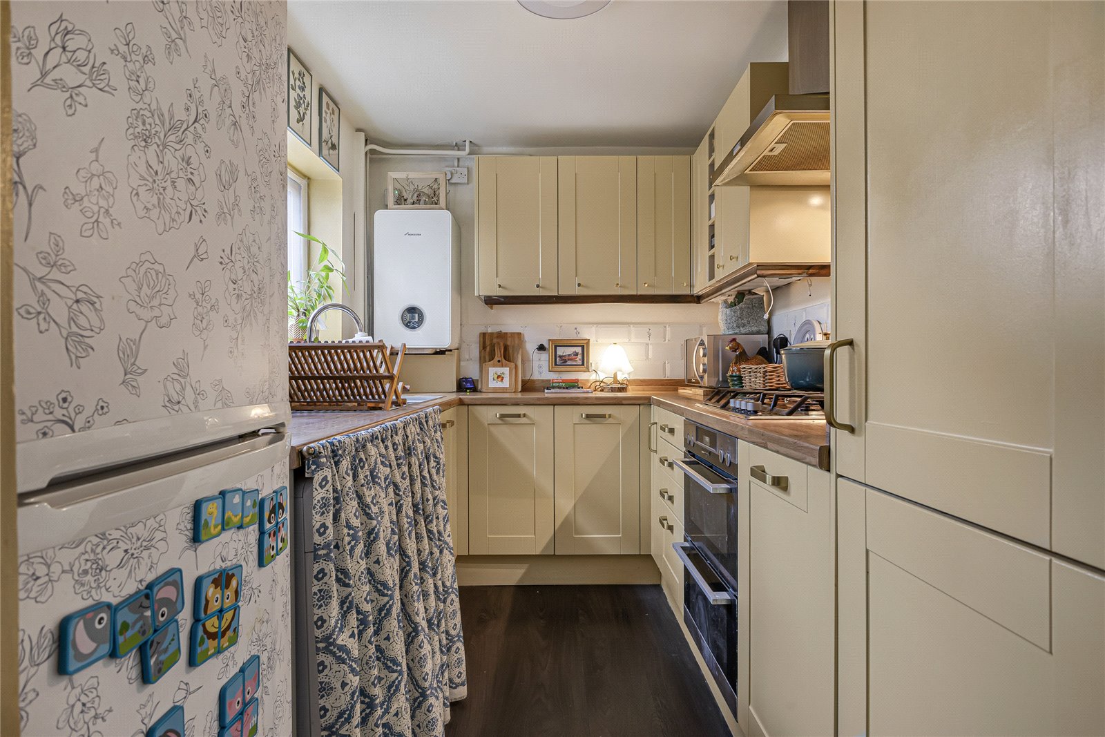 2 bedroom house for sale in Greenhithe | Robinson Jackson
